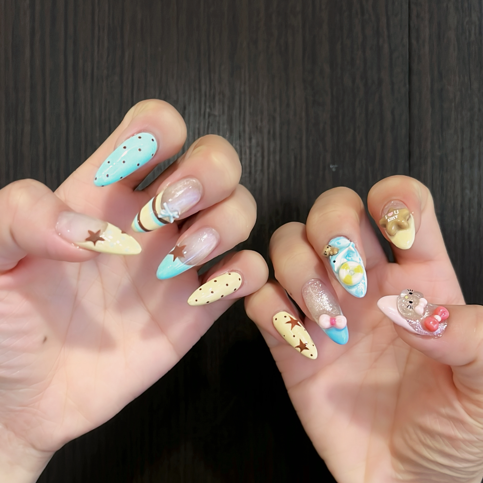 DAISY_NAIL_RISA