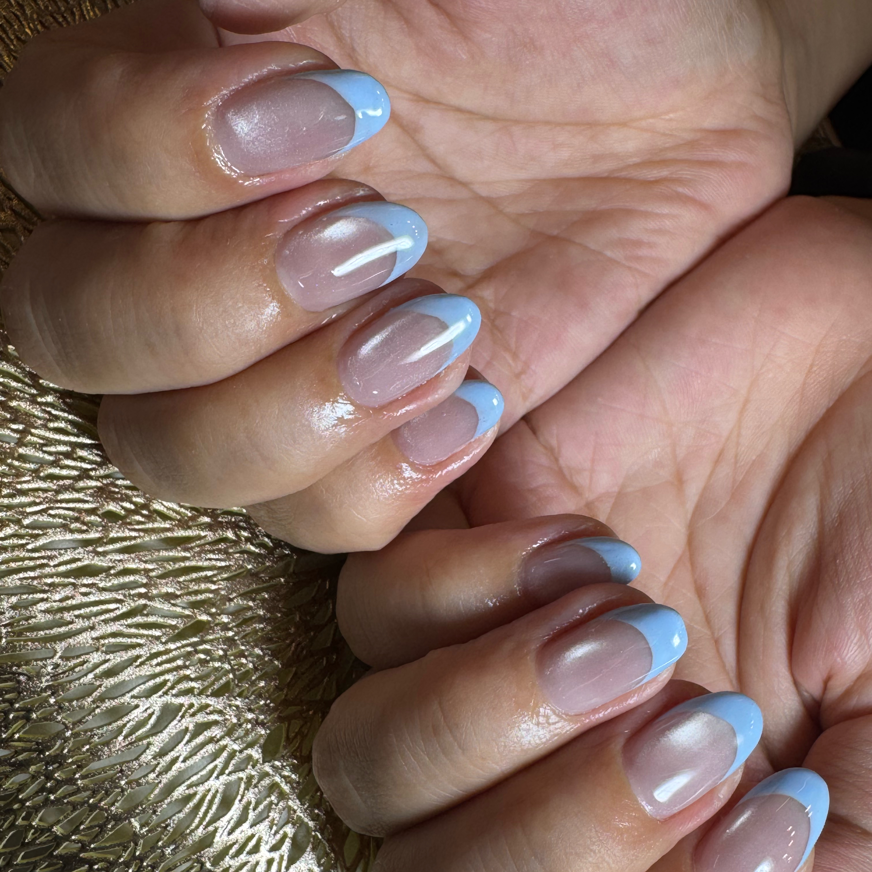 me_nail_meg