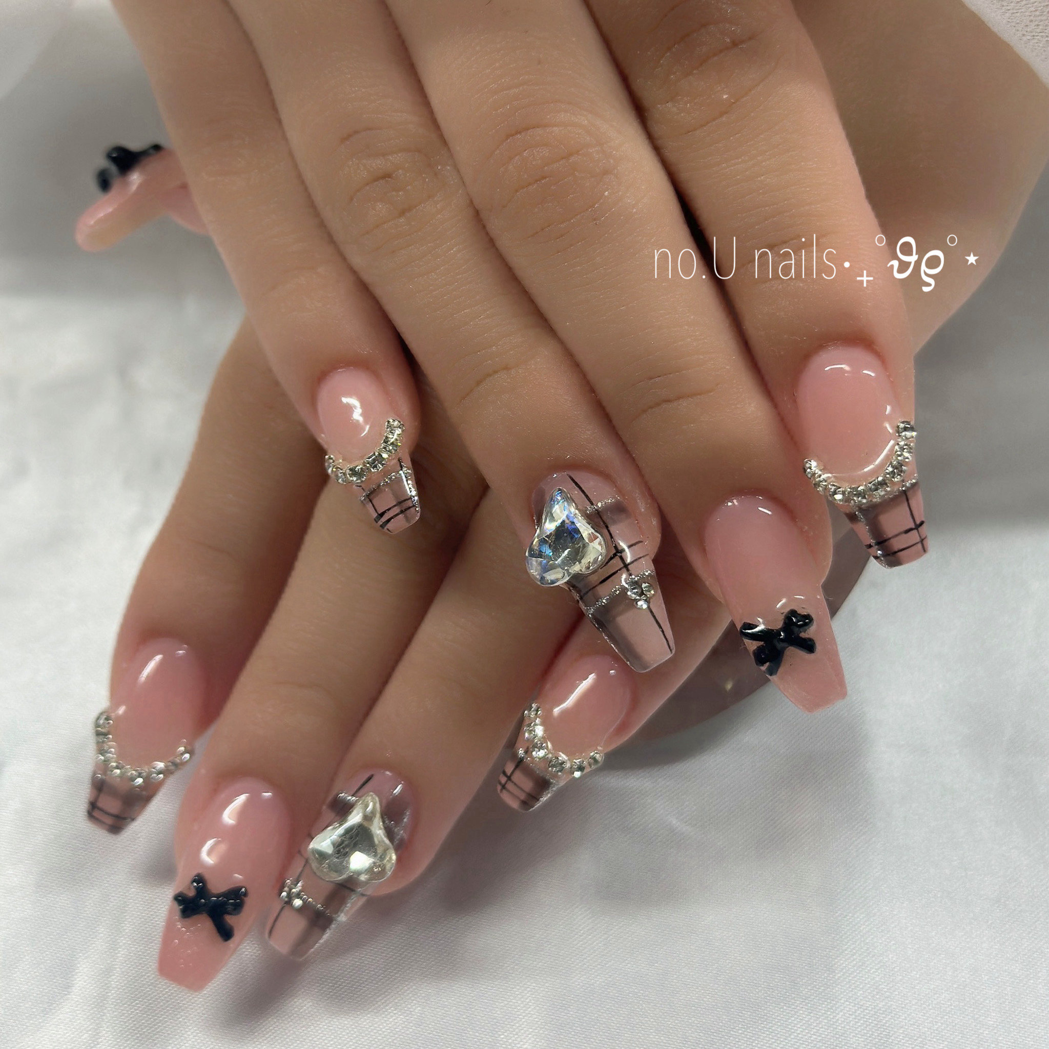 no.U_nails