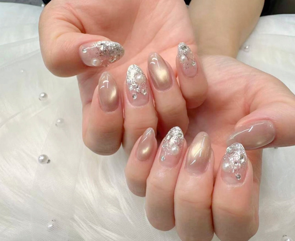 TIARA.NAIL