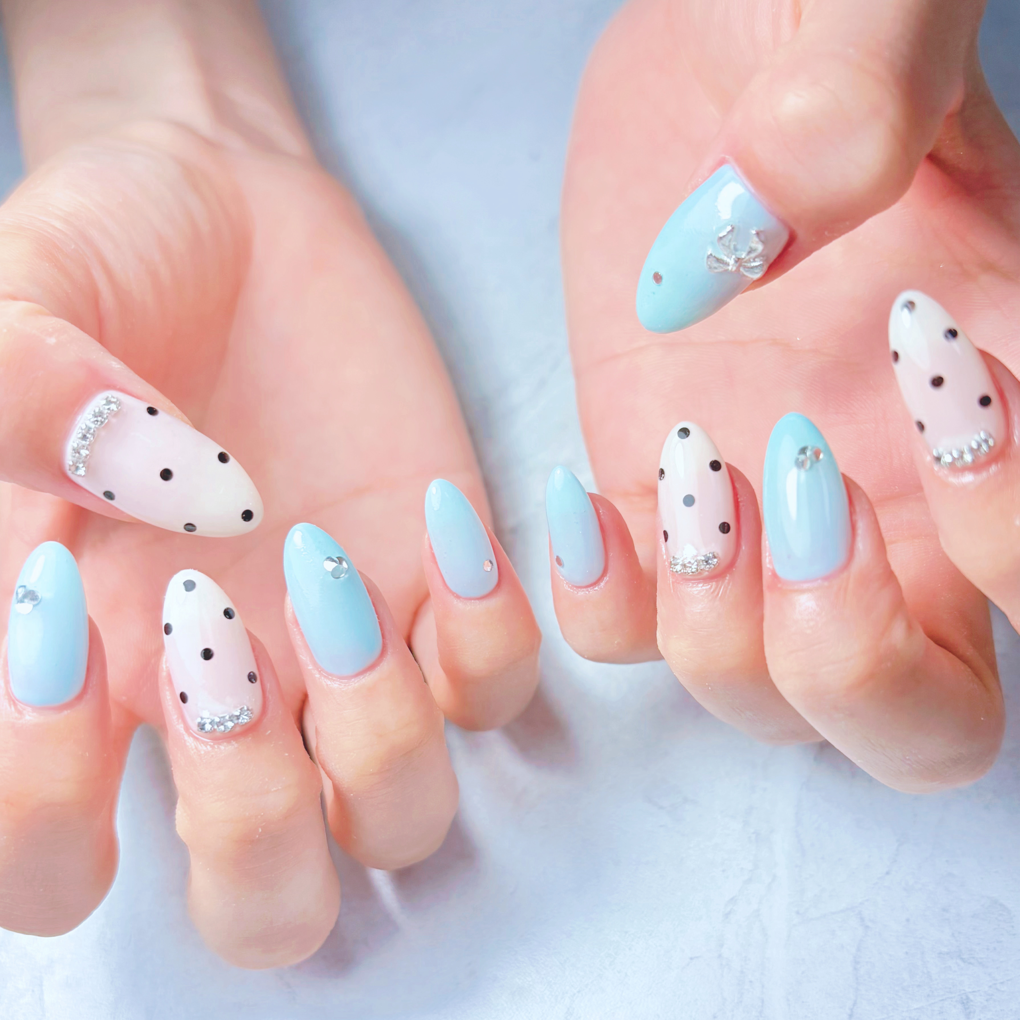 Adel_nail