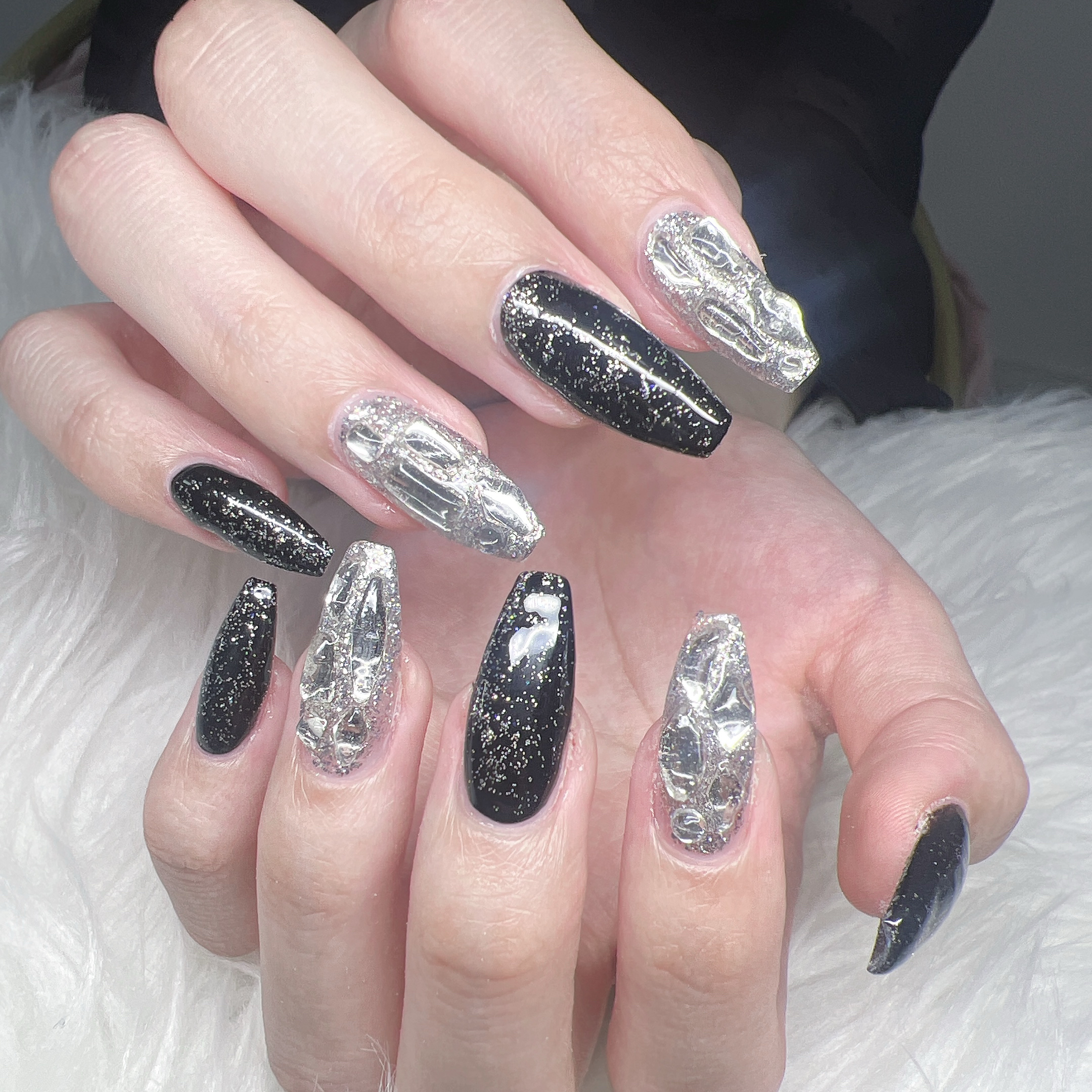 Lee_Nails