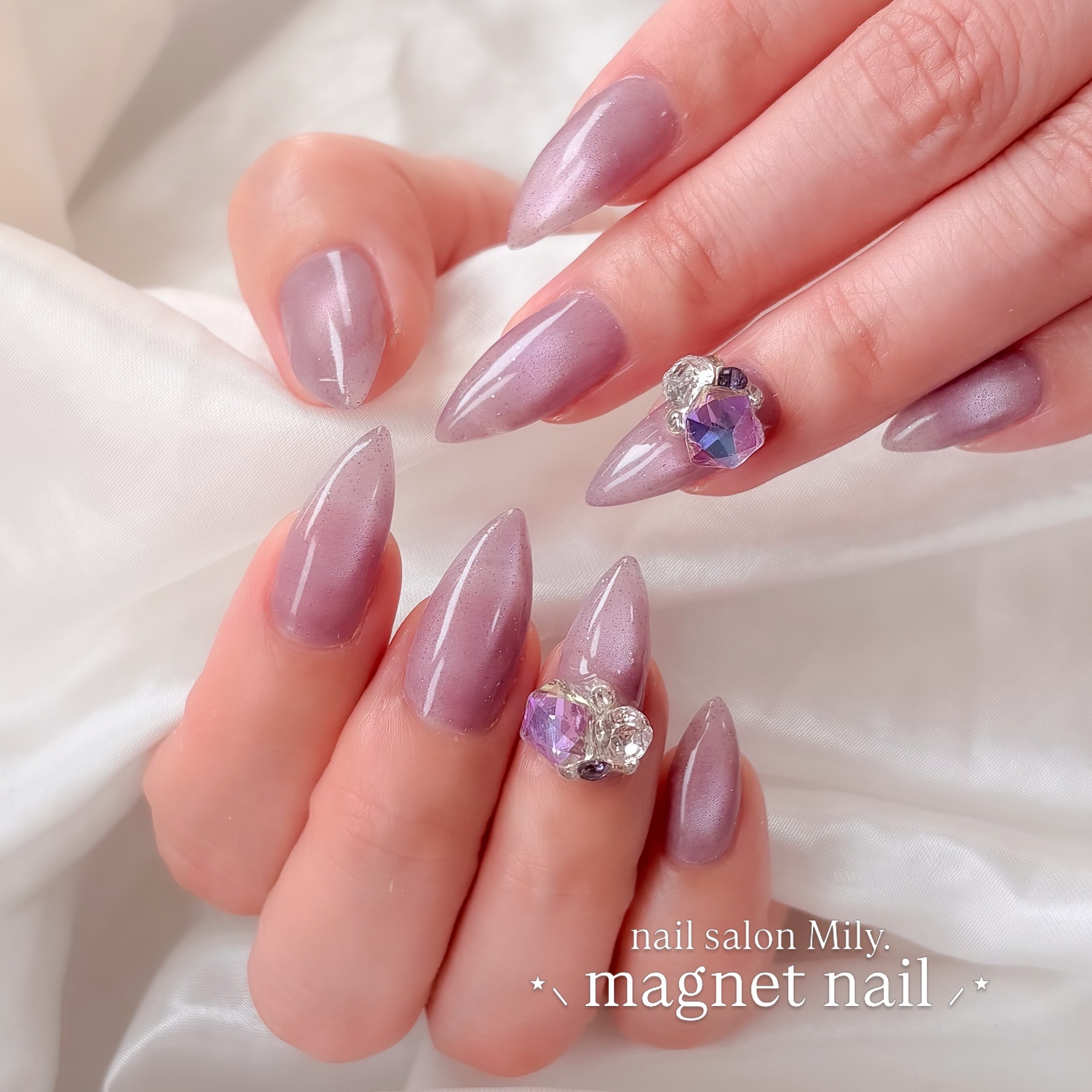 nail.salon.mily