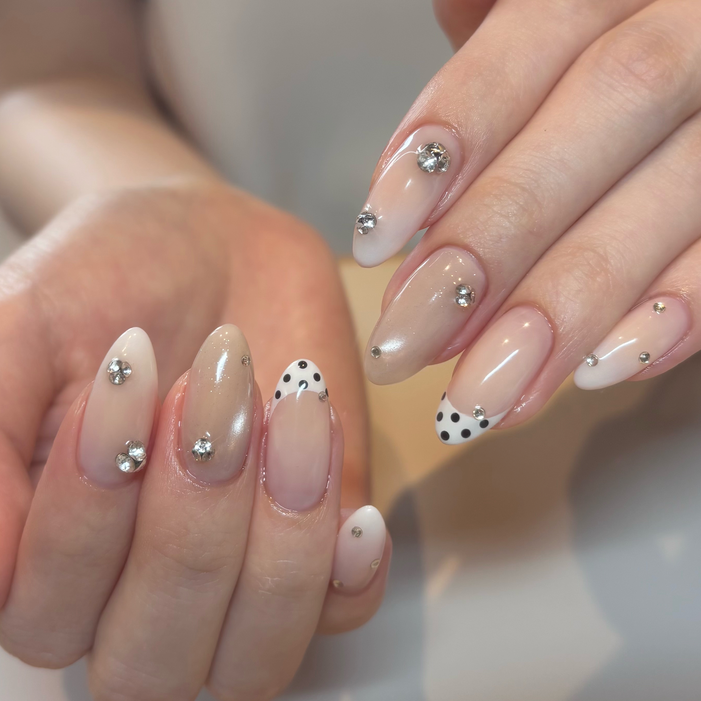 JUNO_NAIL