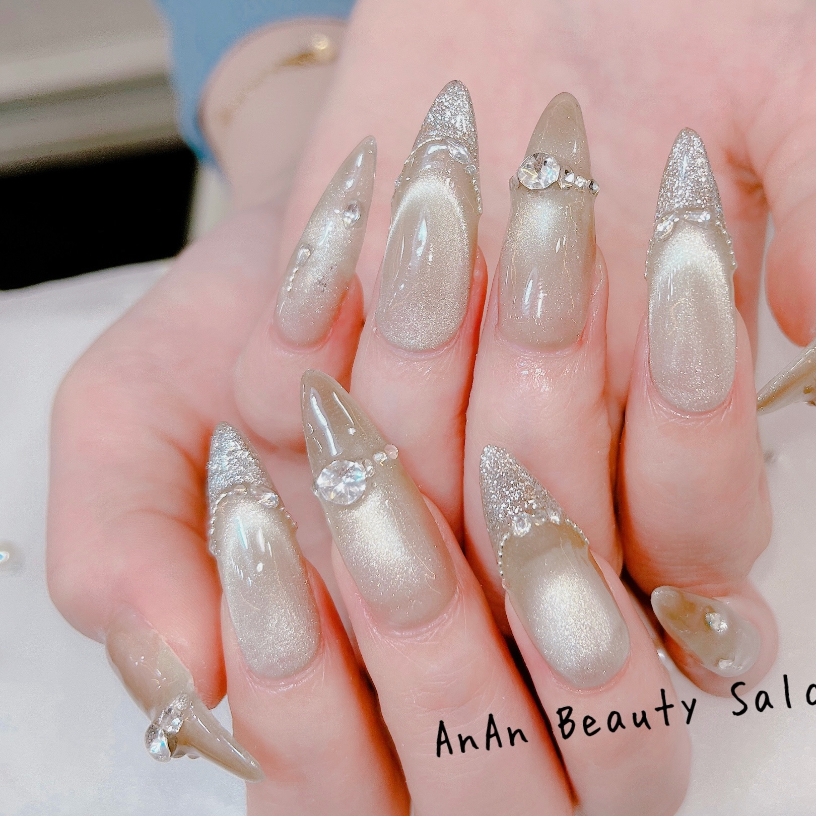 AnAn_salon