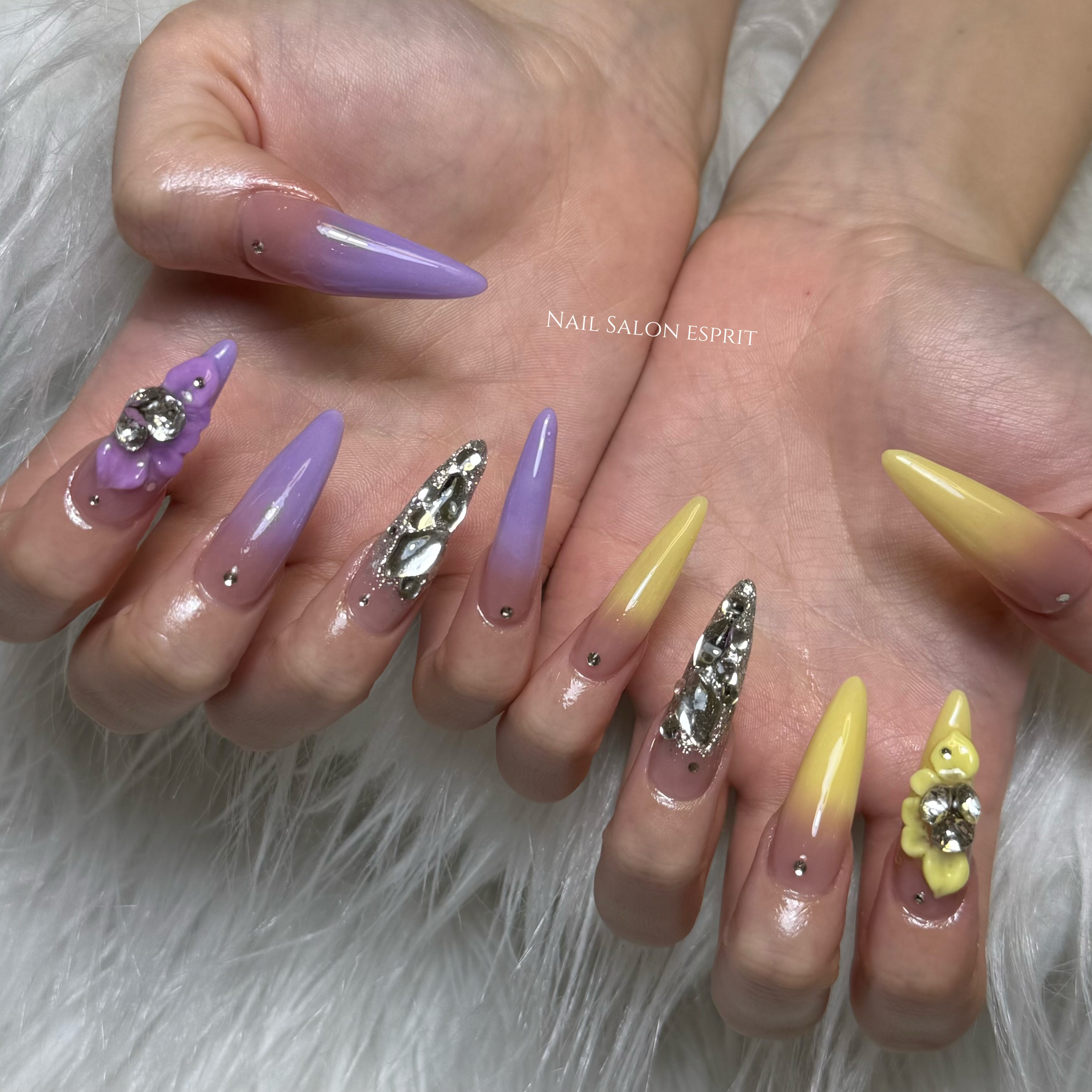 NailSalon_esprit