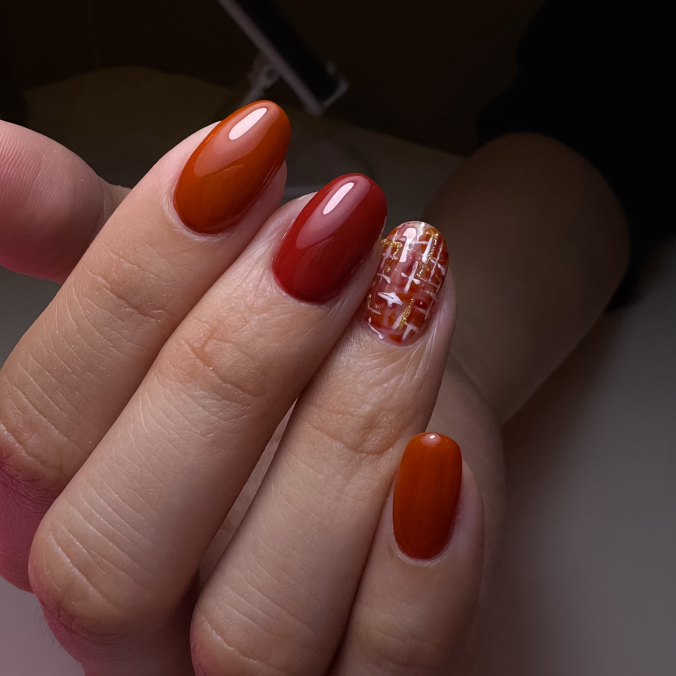 Shahar_nail
