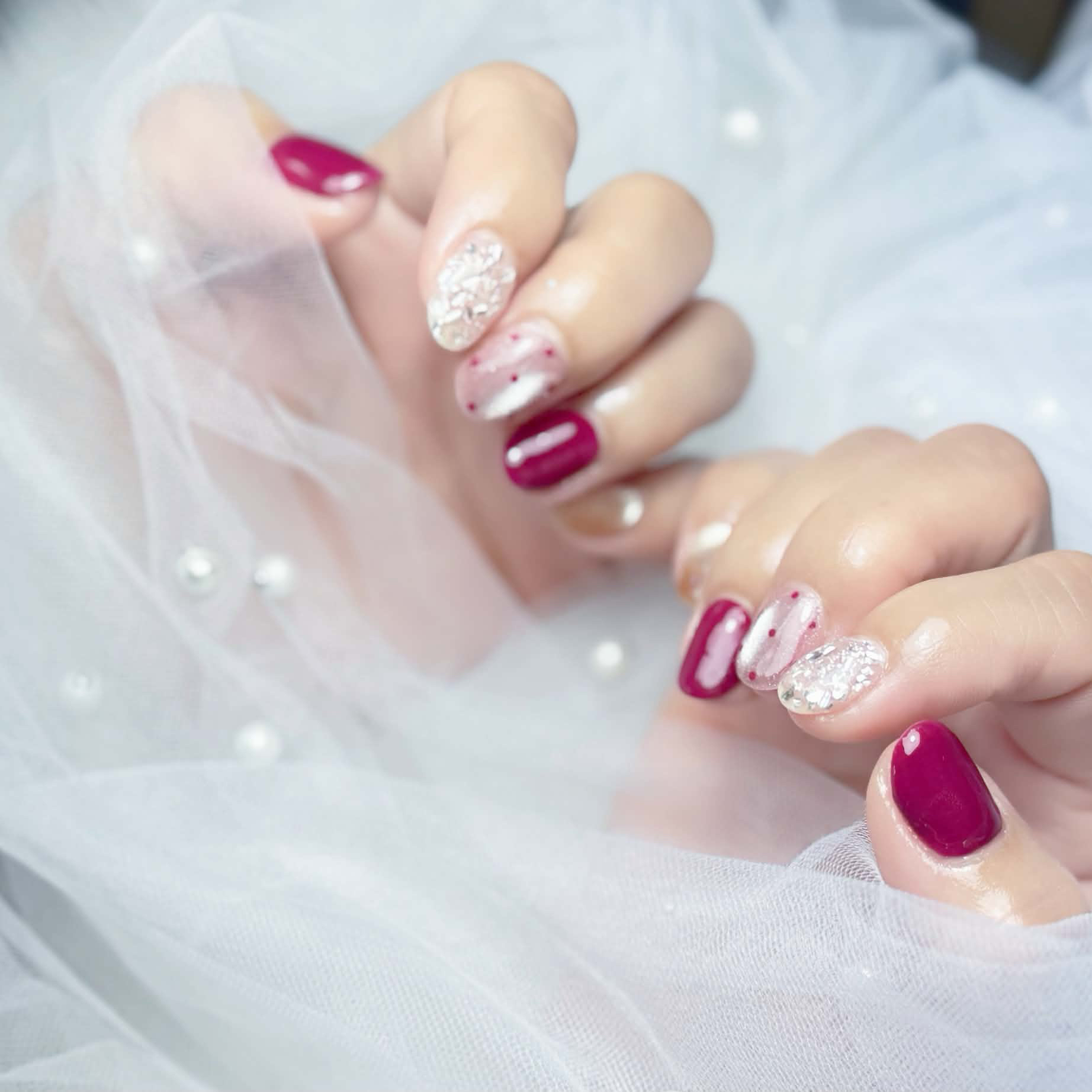 Aurora_nail