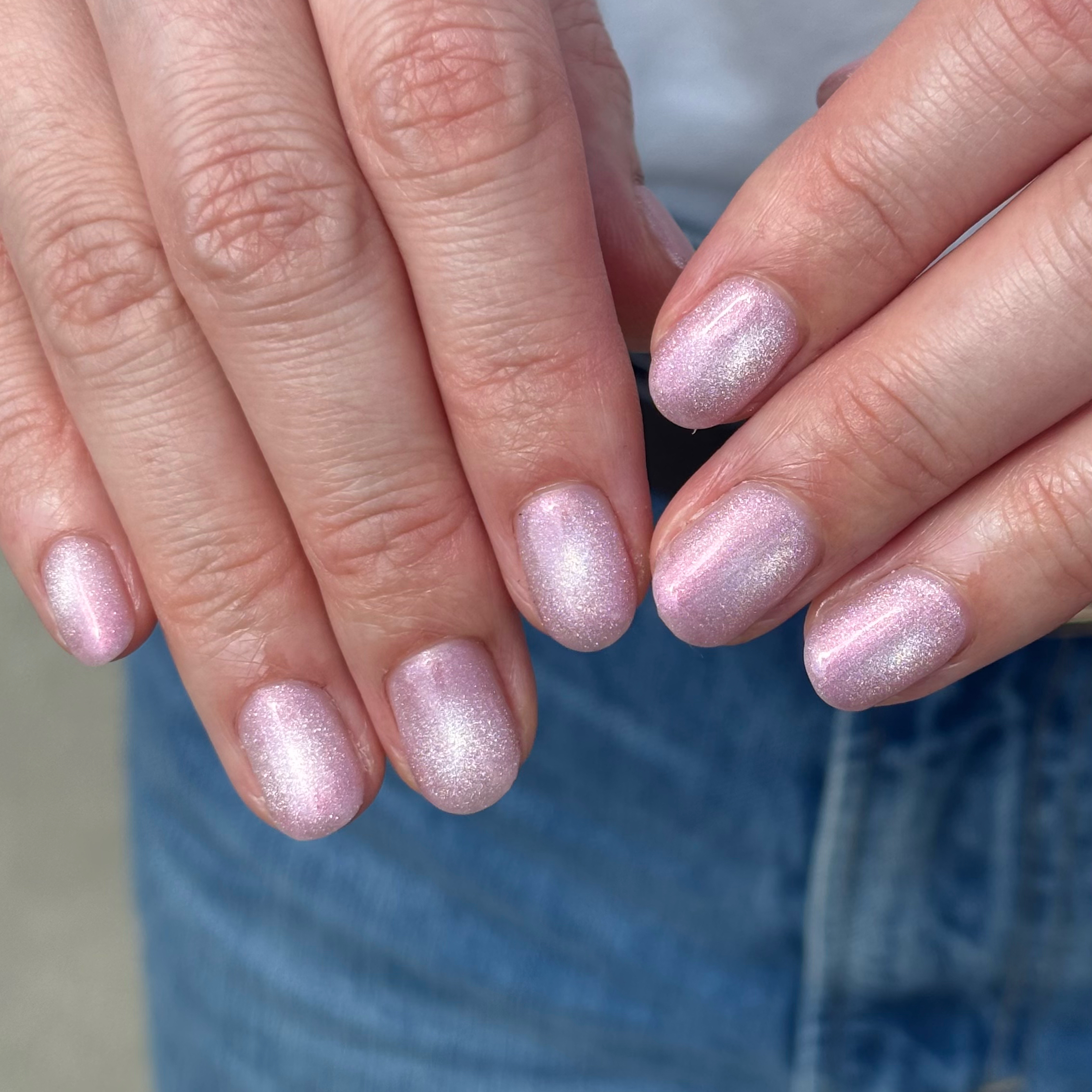 ave__nail