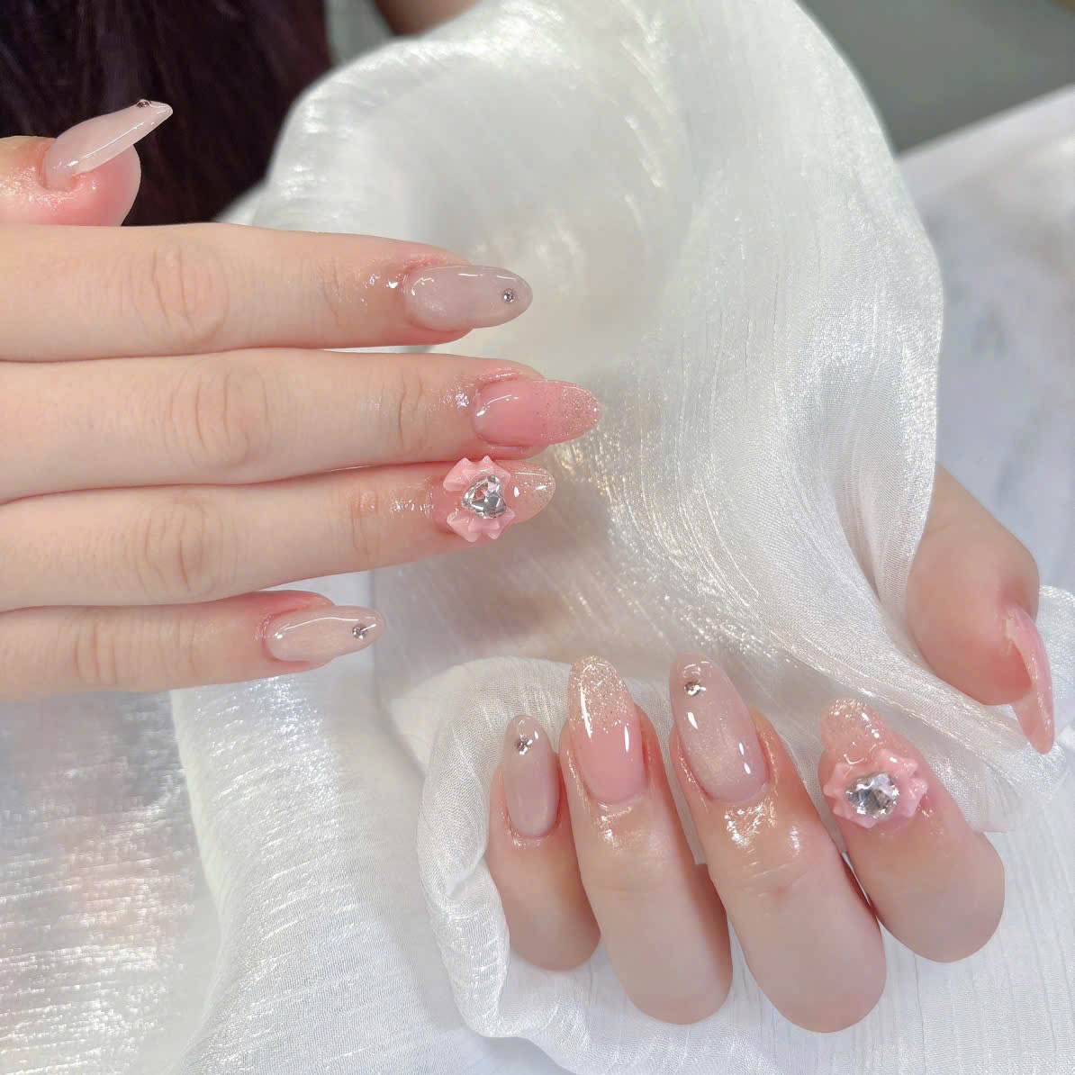 Berry_nails