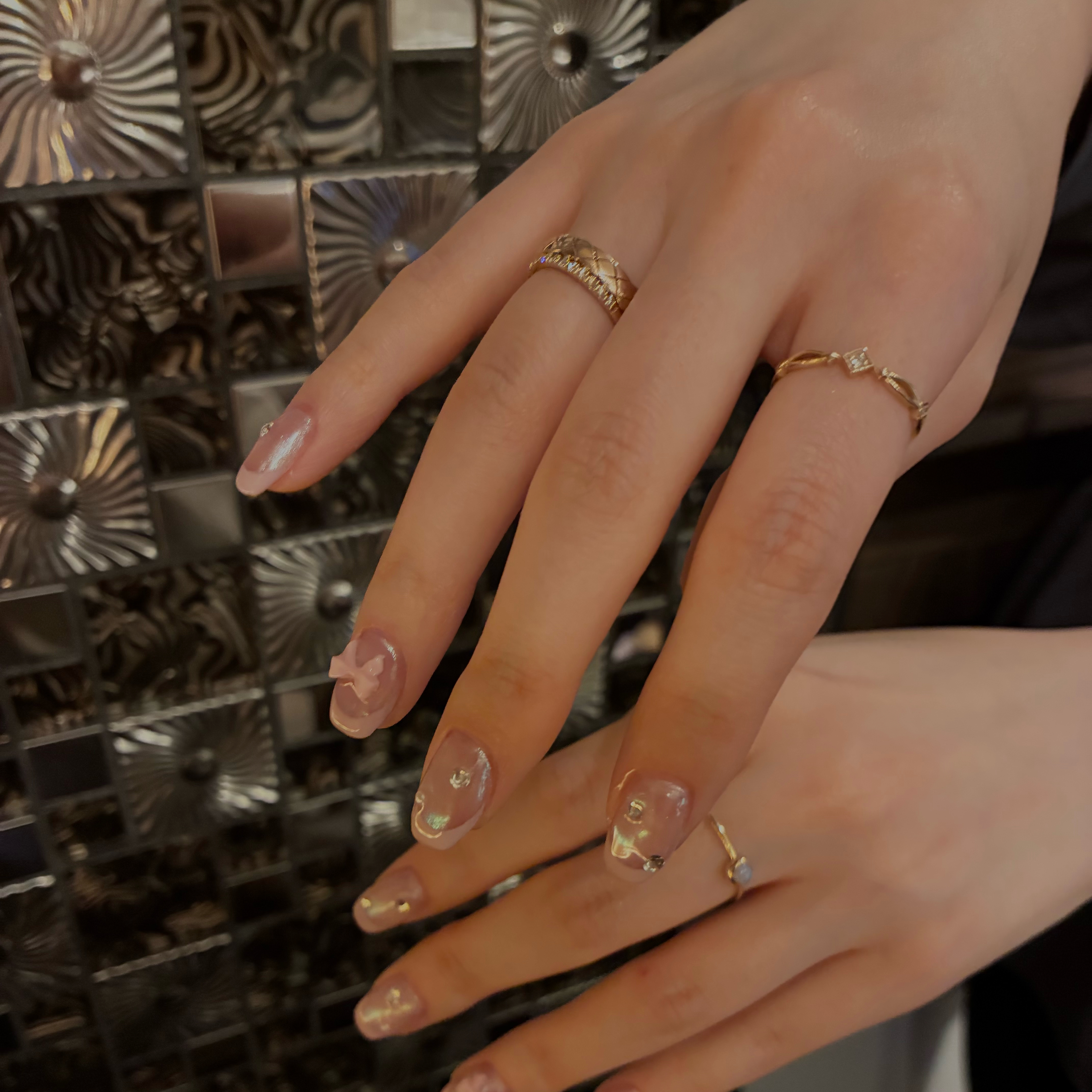 nail_moee