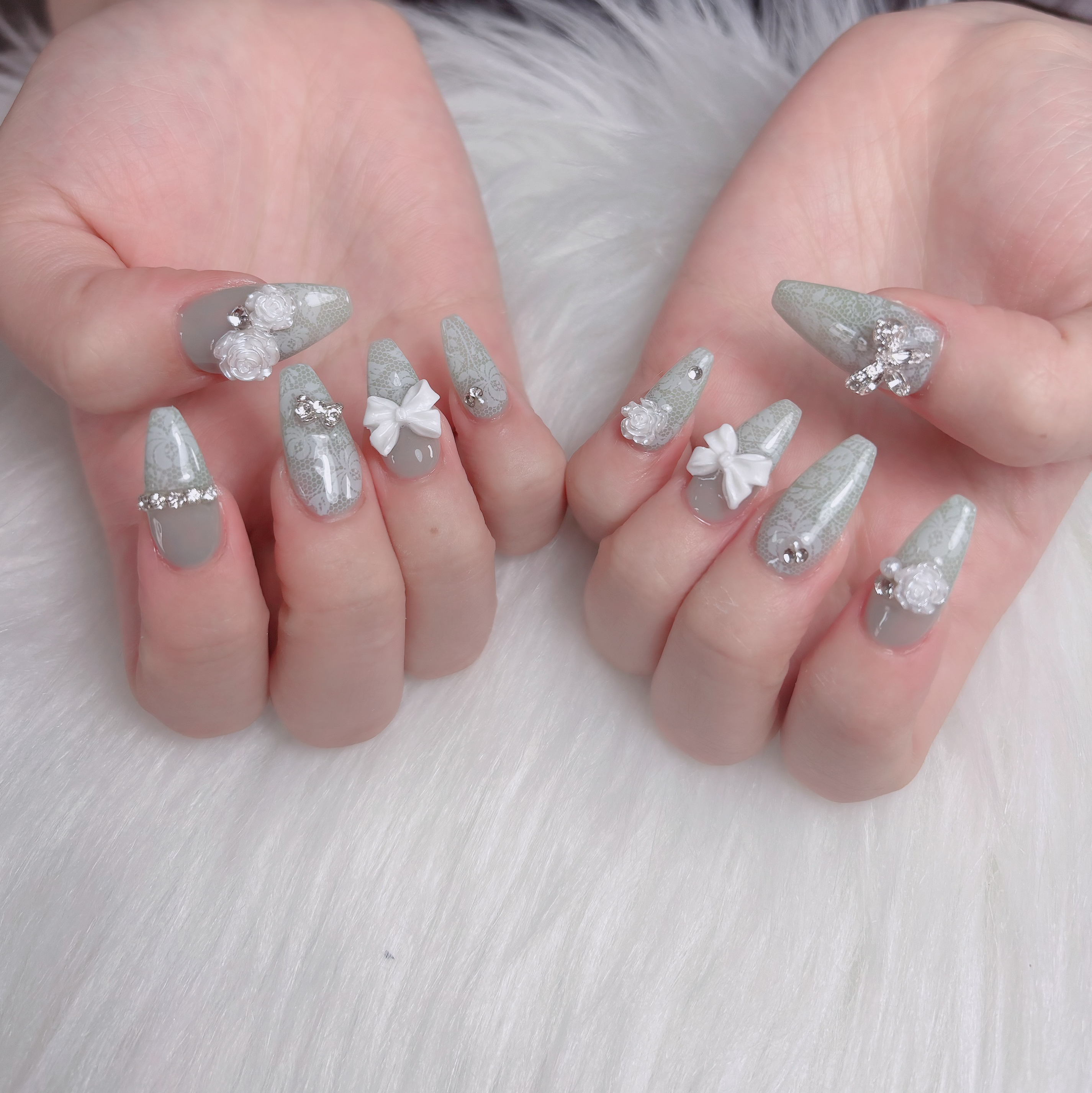 Yumi.SwanNails_15