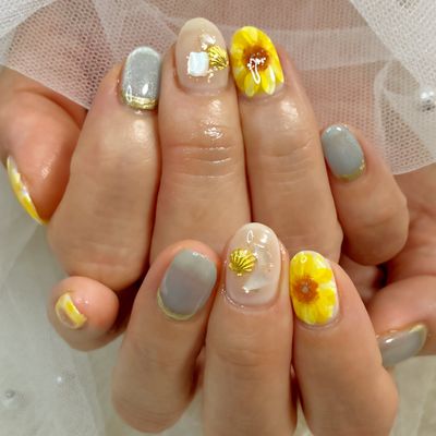 フラワーネイル