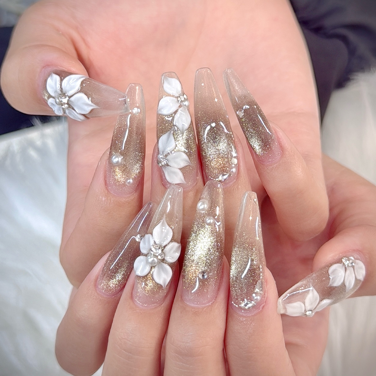 Vp1hue_nail