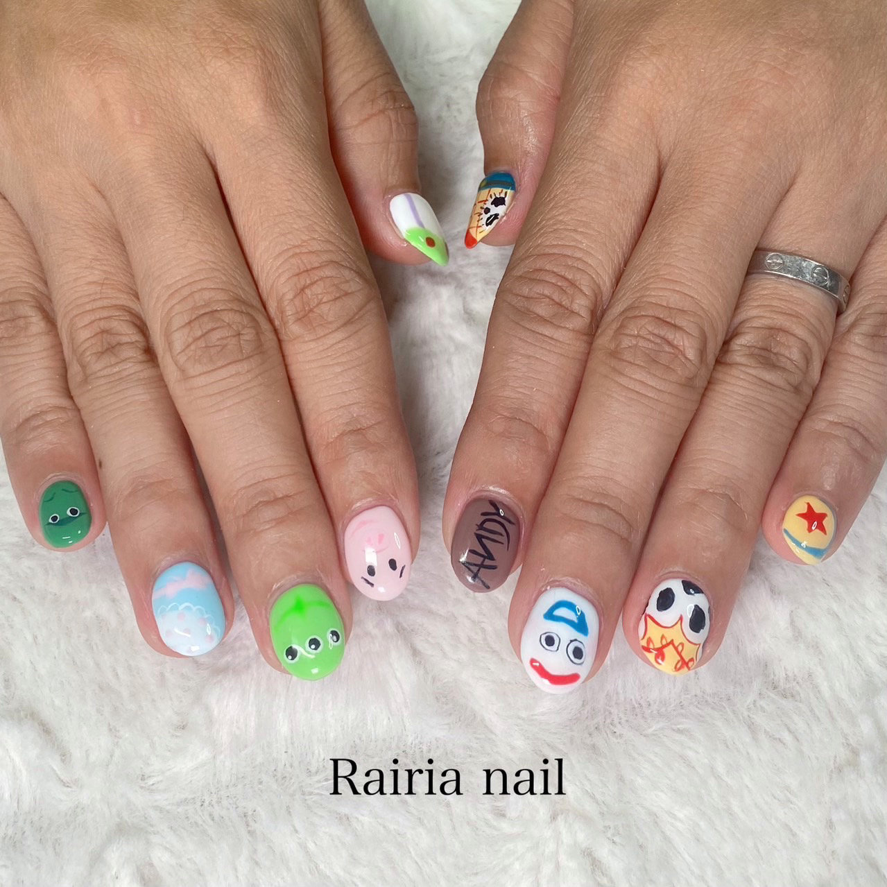 Rairia_nail