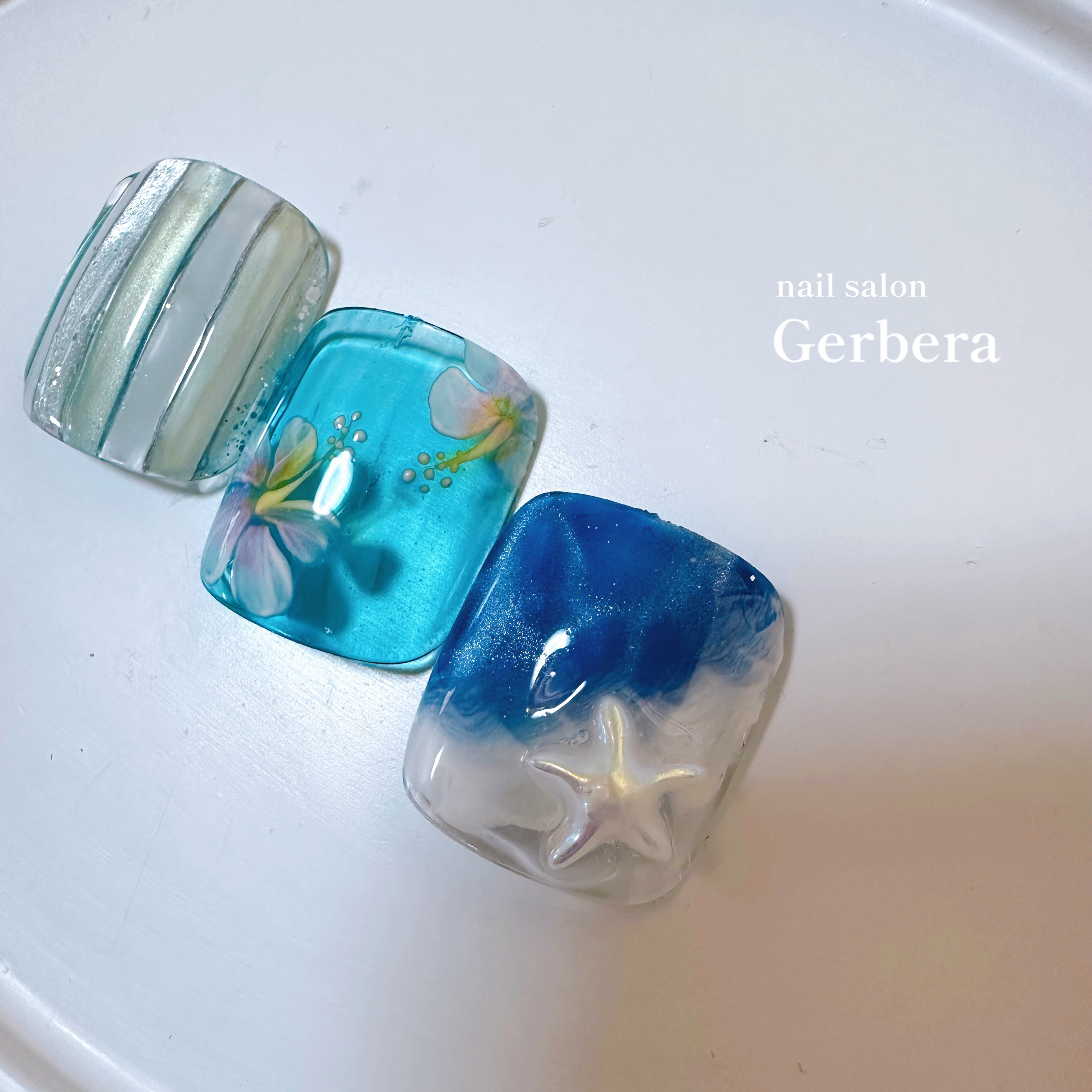 nail_gerbera
