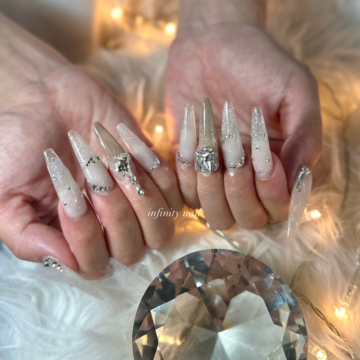 INFINITY_nail