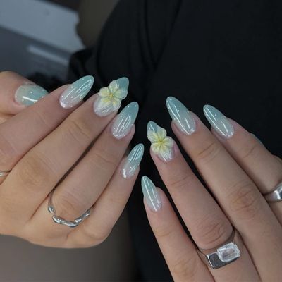  立体感バッチリの3Dフラワーチップ長さ出しアート＆+パーツつけ放題