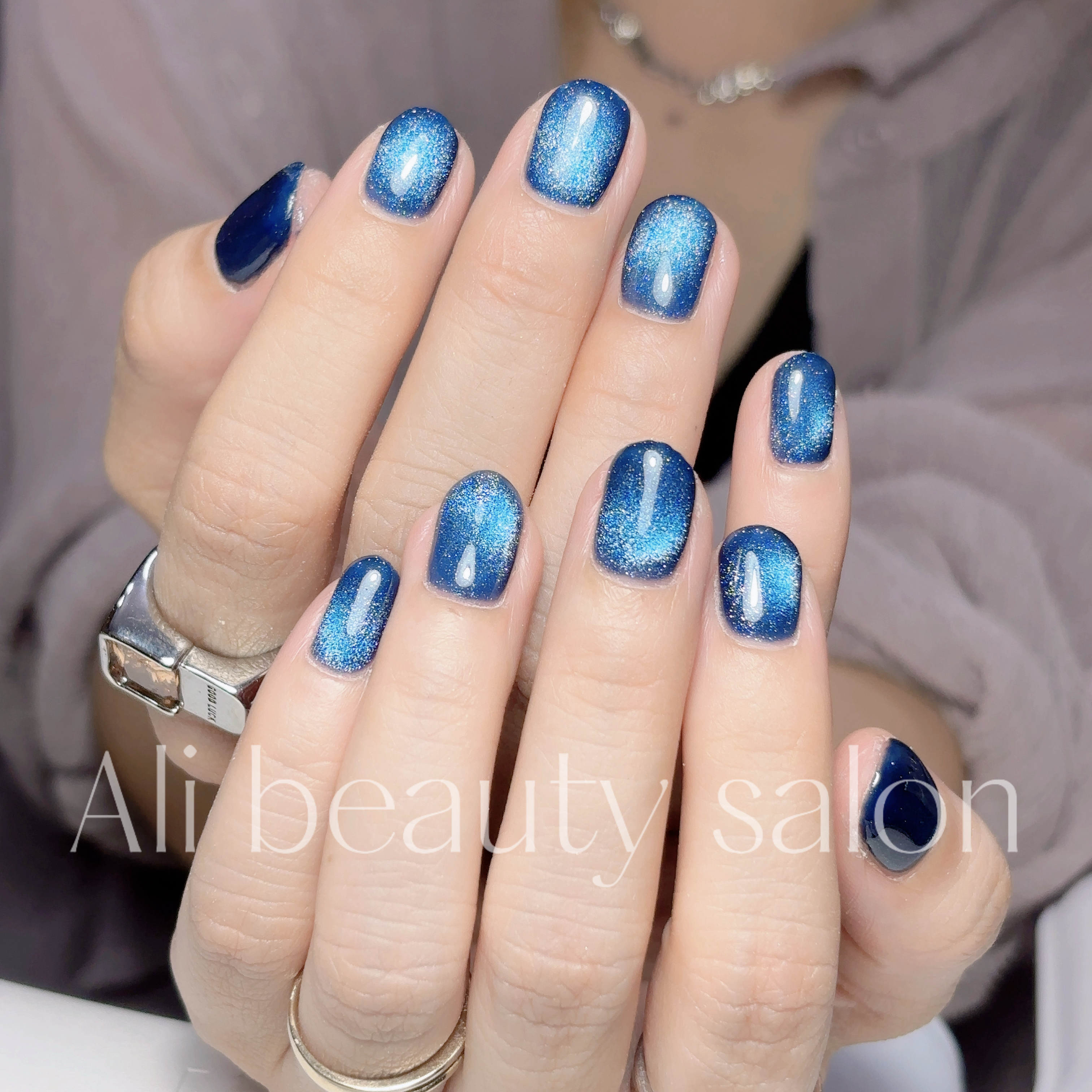 Ali_nail