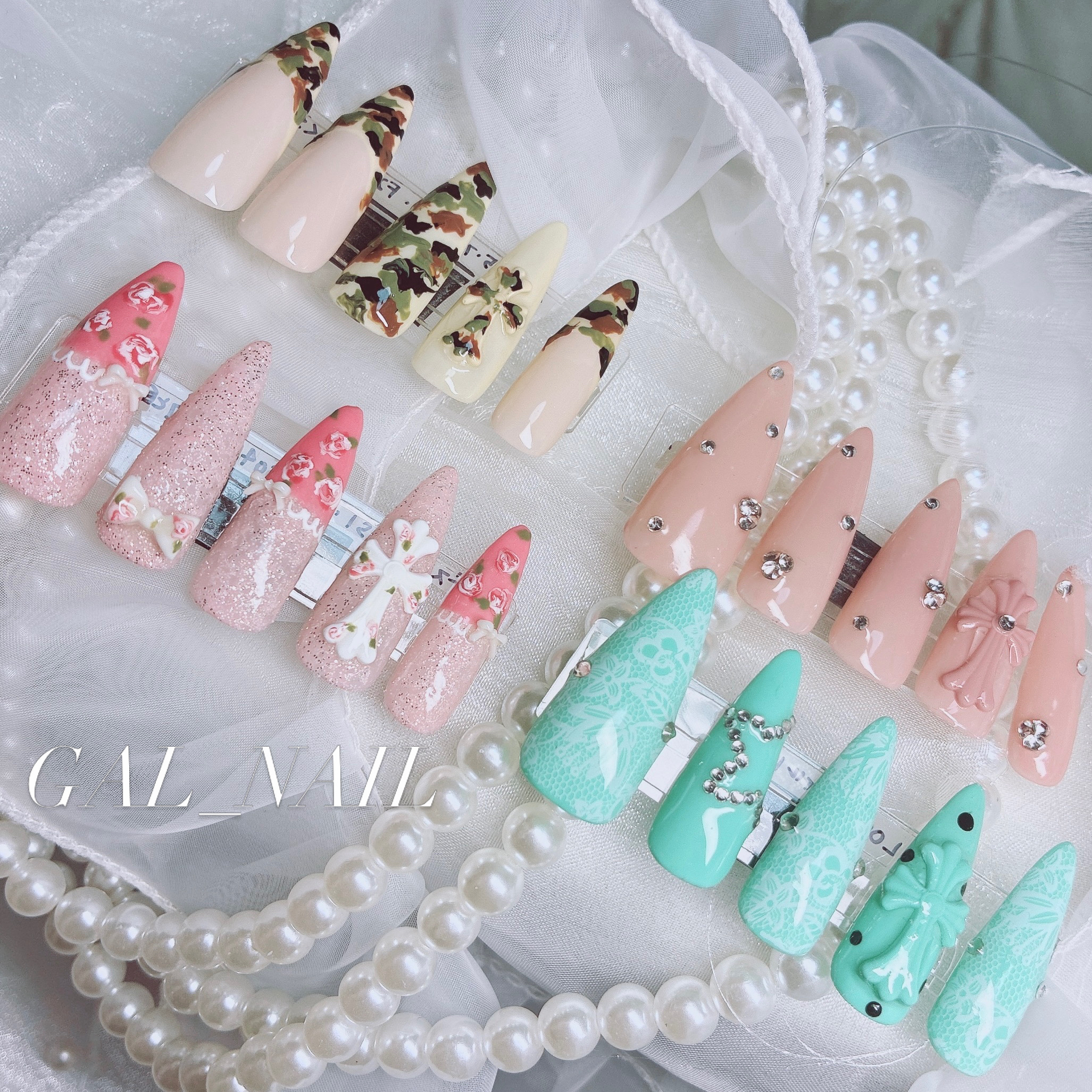 GAL_NAIL