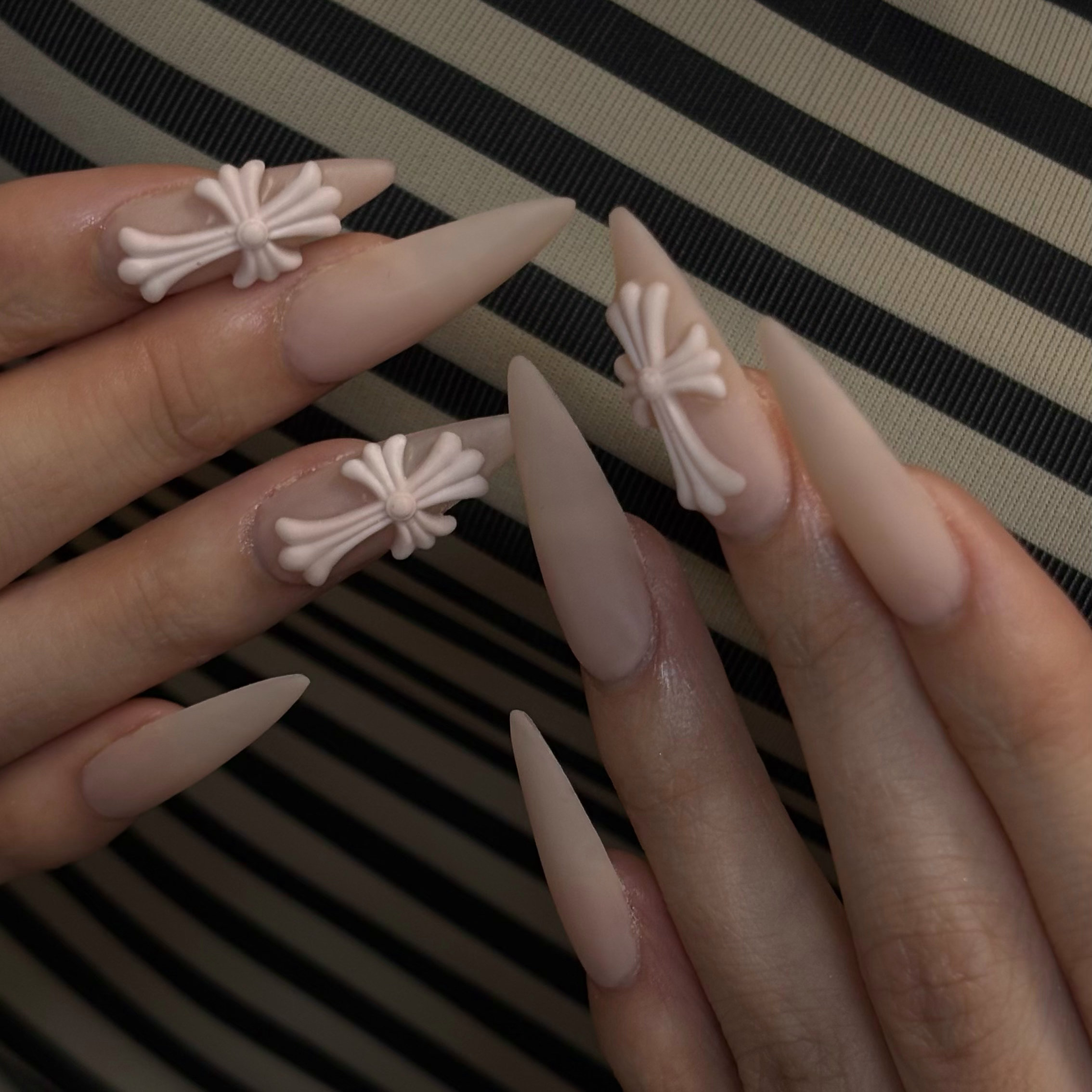 moa_nail99