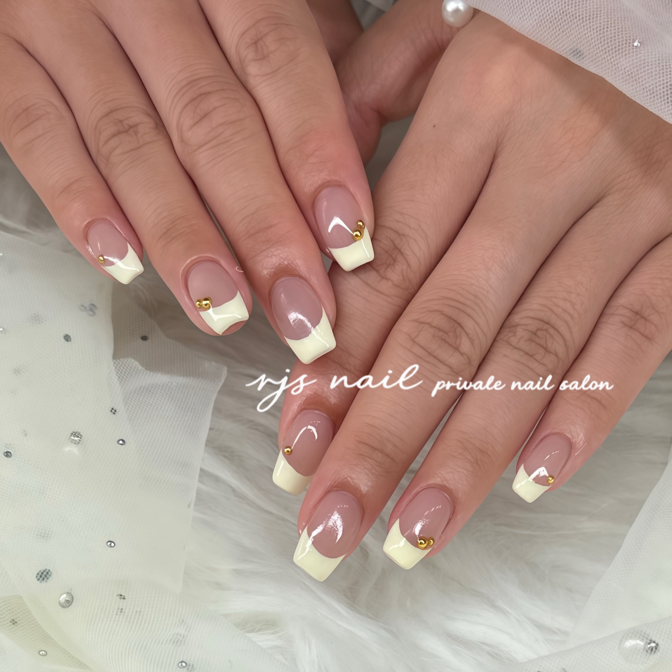 R.J.S.nail