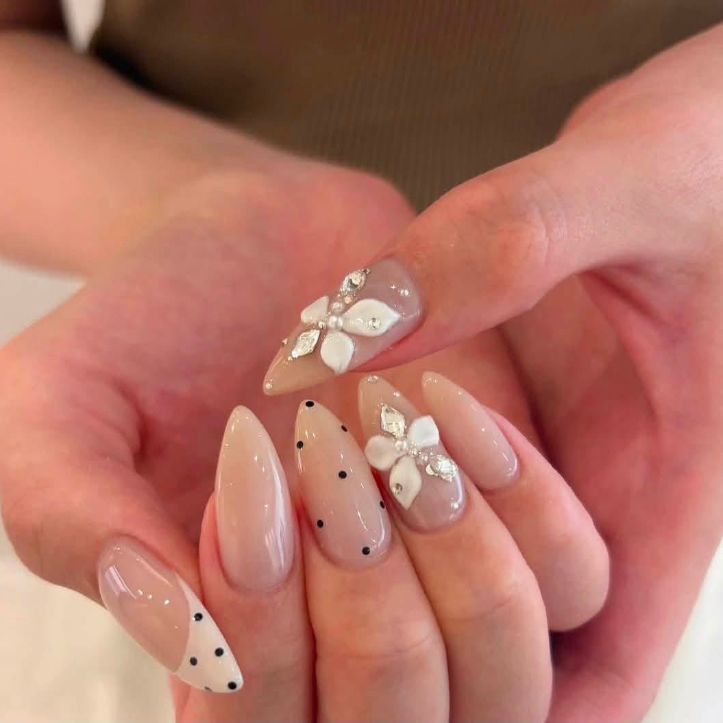 Nail_hina9