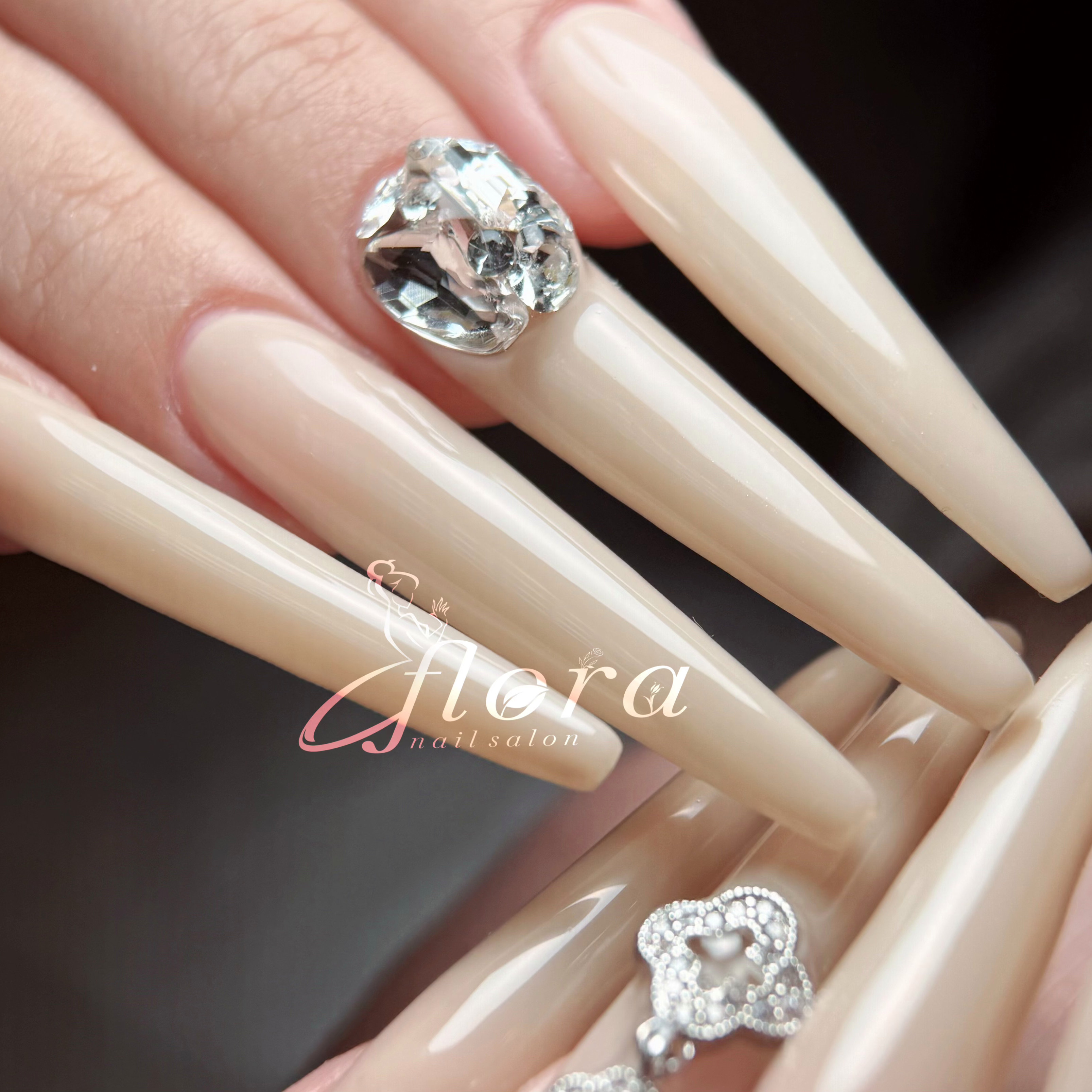 floranails