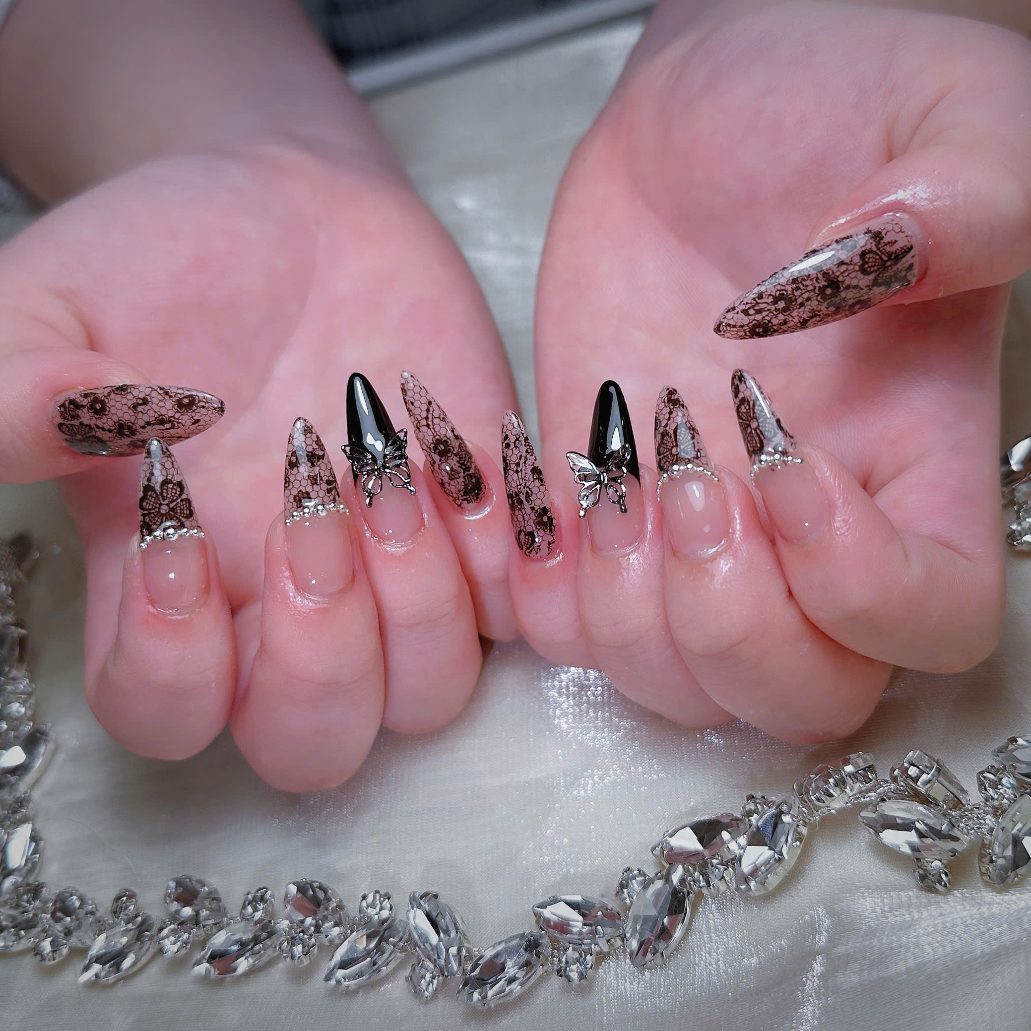 Kanaa_Nail