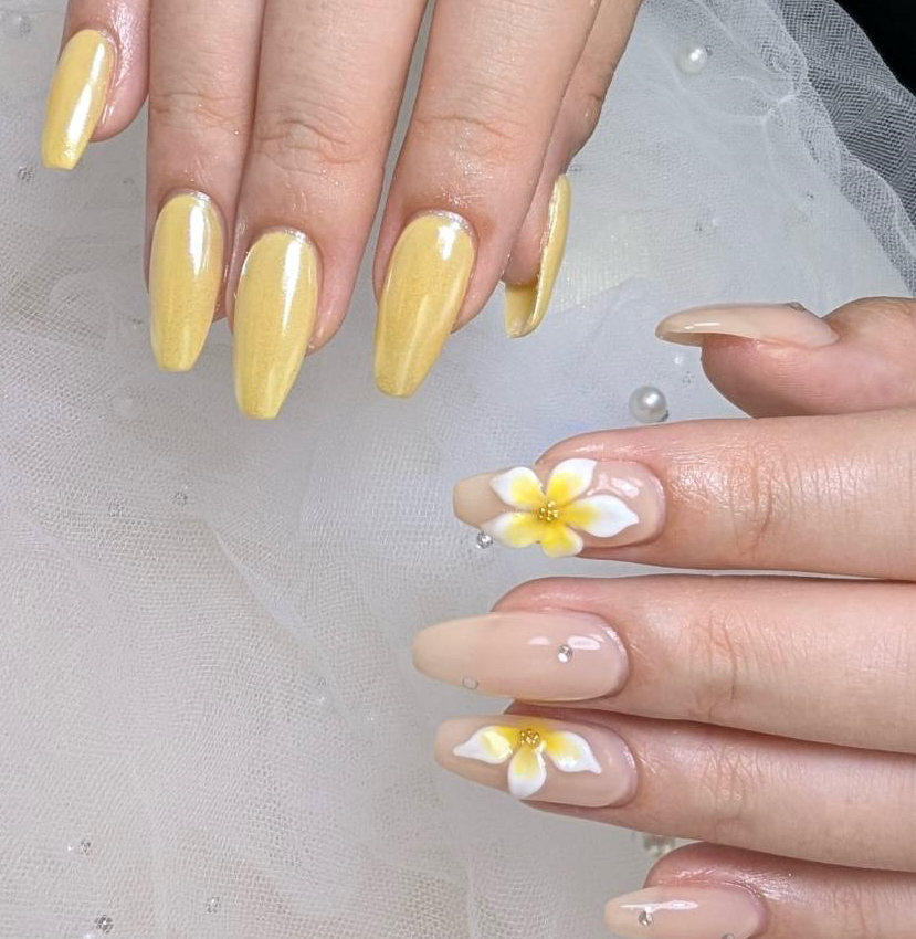 Moa_nail