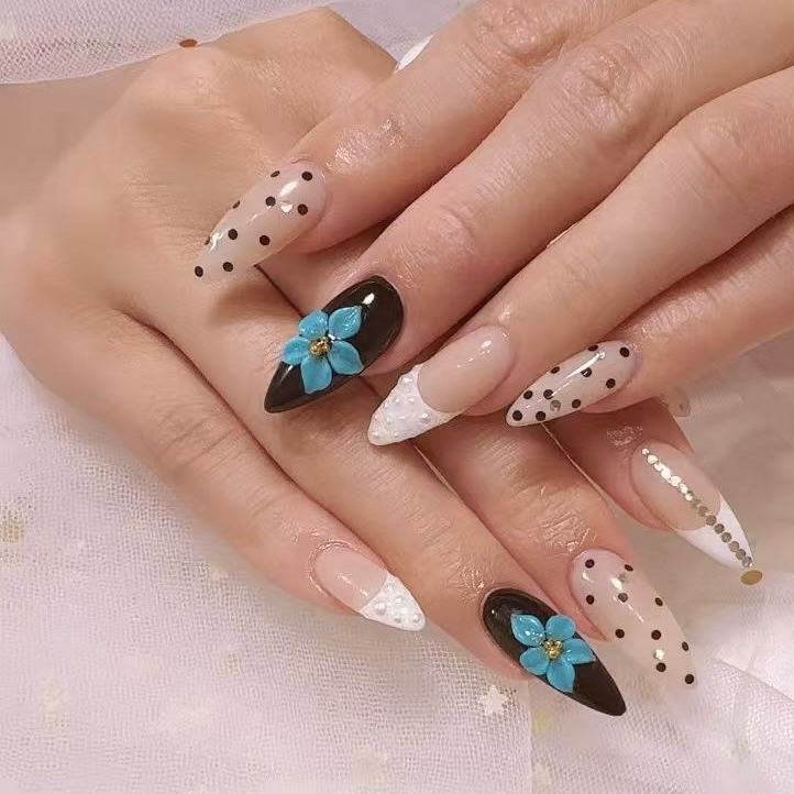 nailsalonJoli_kai