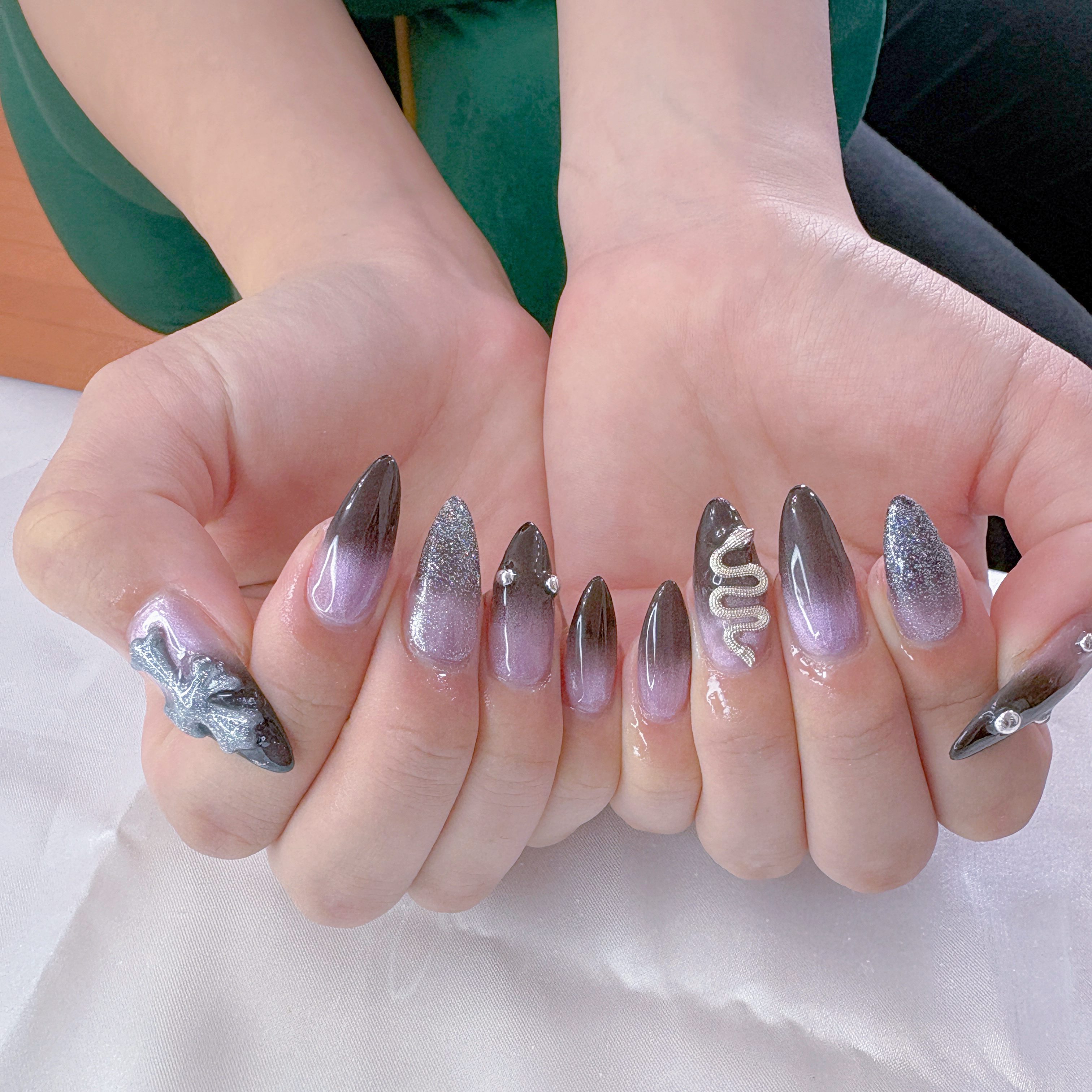leclatnail