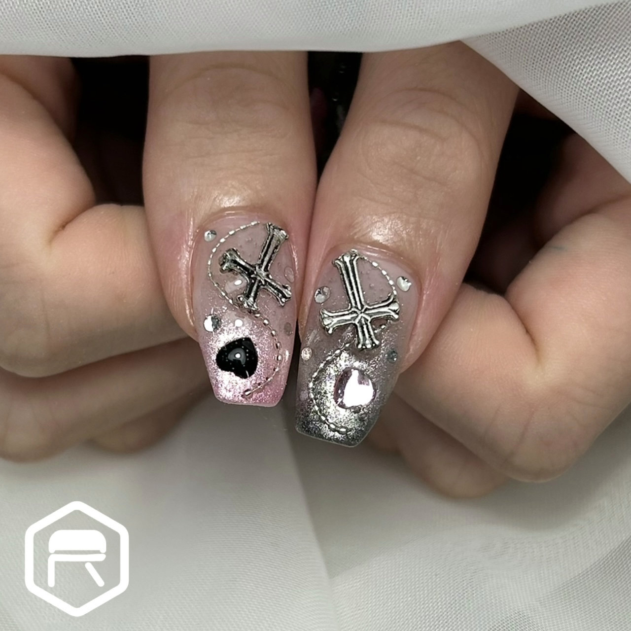 Redispe.nail_noura_chonan