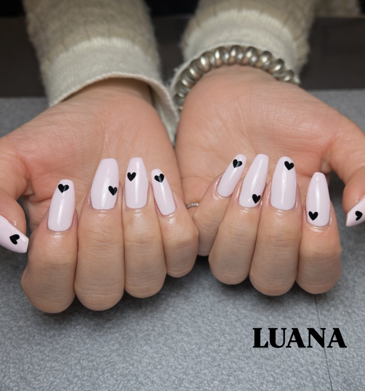 saga.nail_LUANA