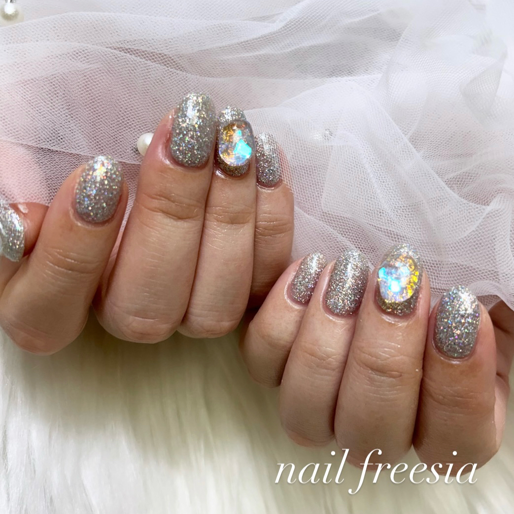 nail_freesia