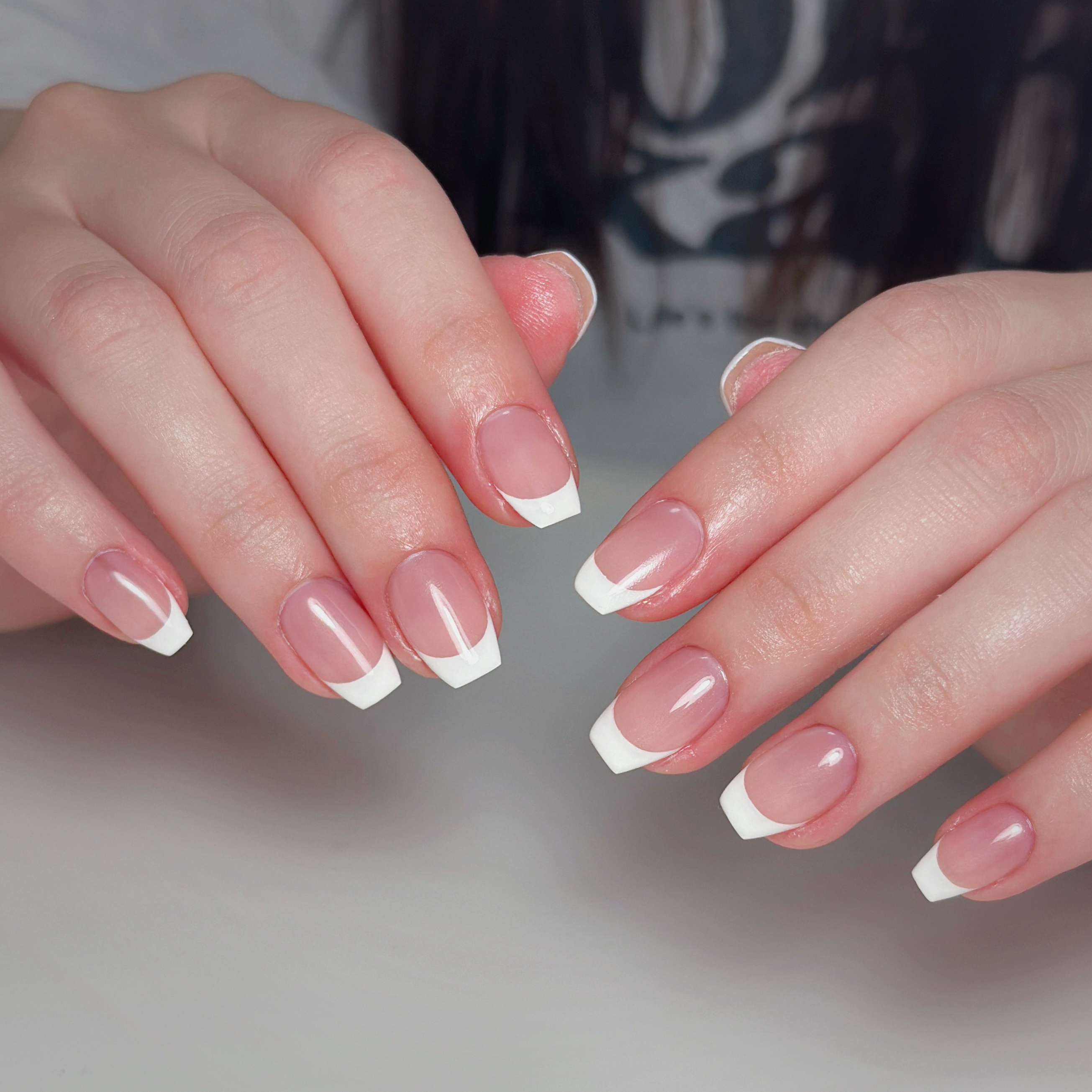 thumbs.up.nail