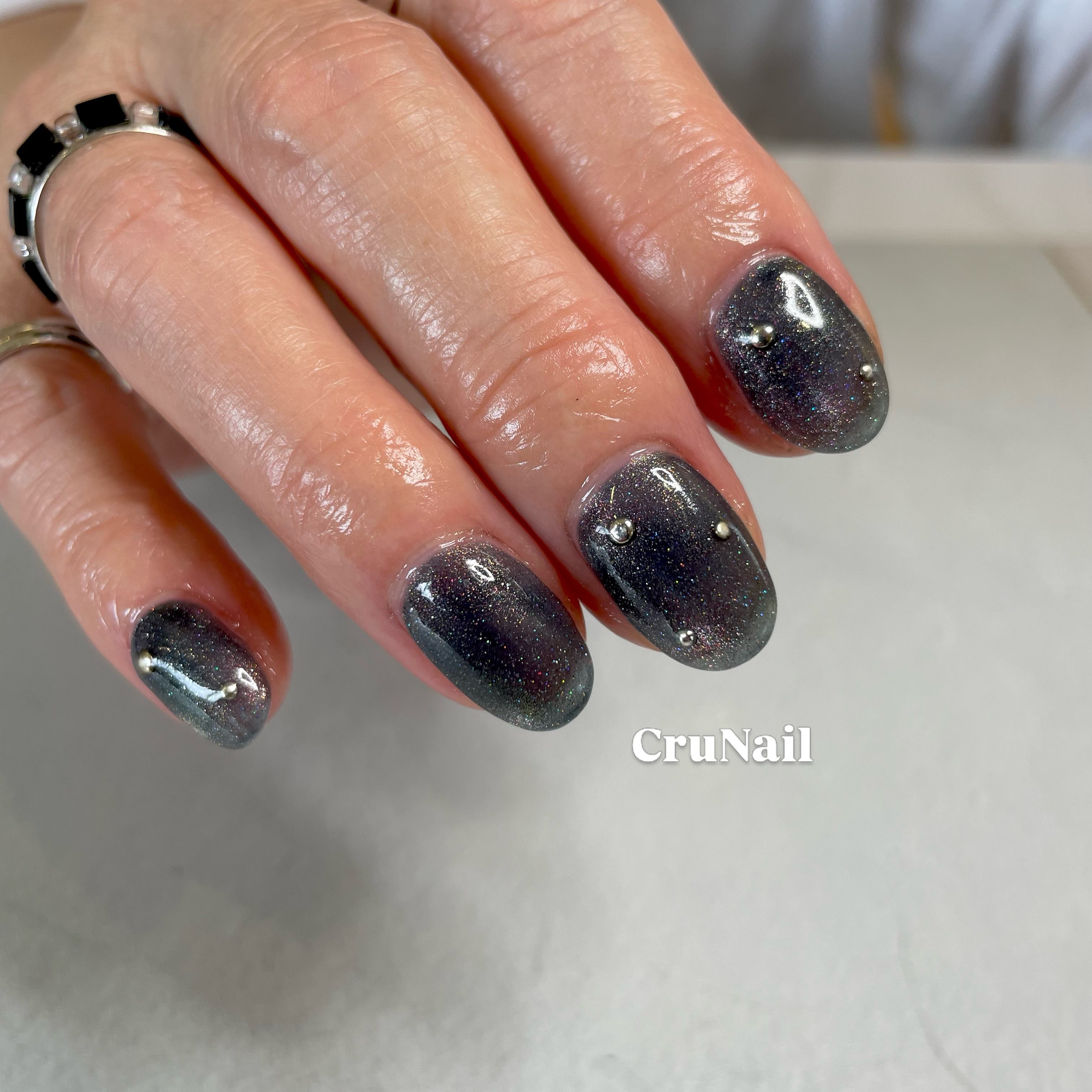 cru__nail