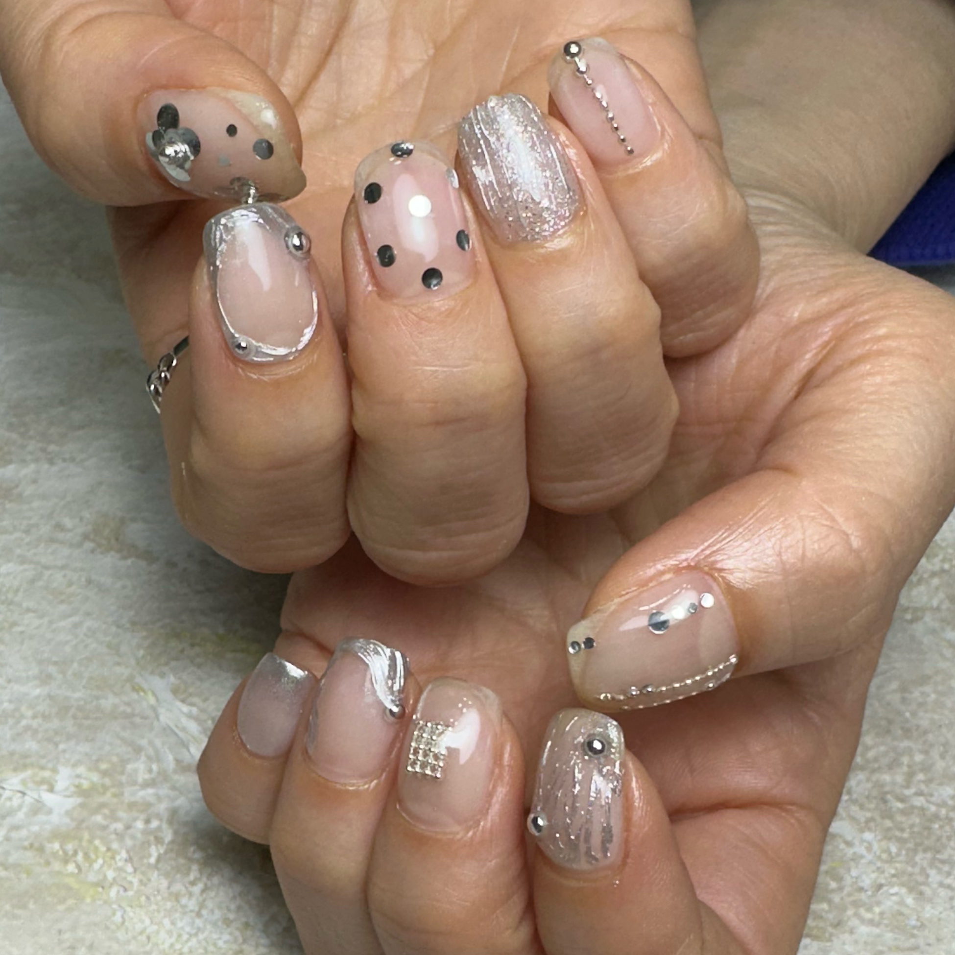 Restarnail_fukuoka_yakuin