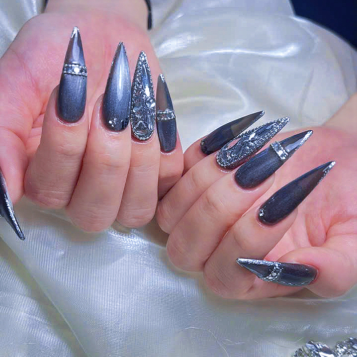 Candii_Nail