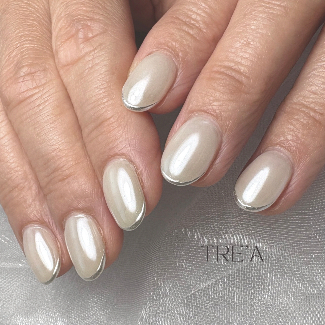 trea_nails_