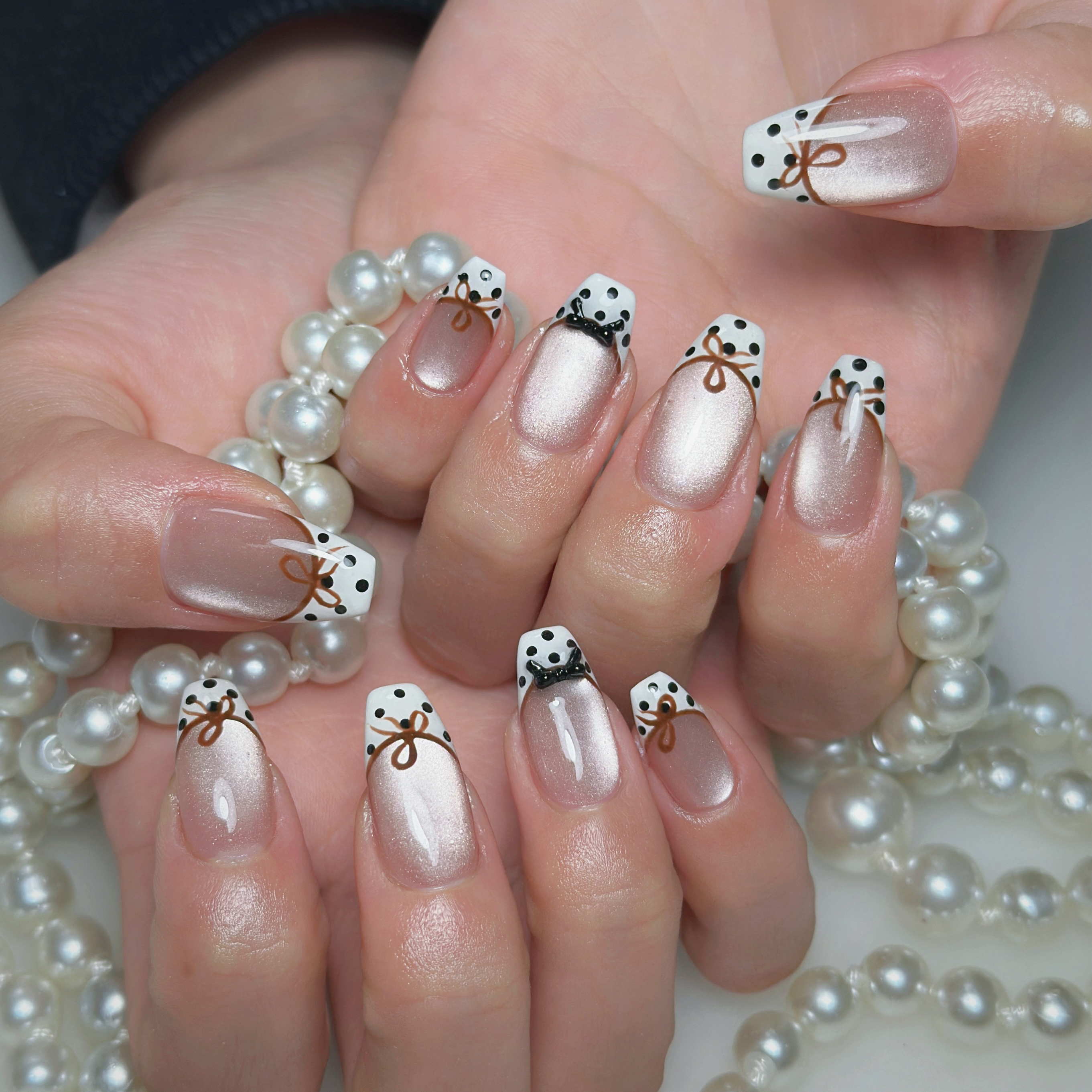 thumbs.up.nail