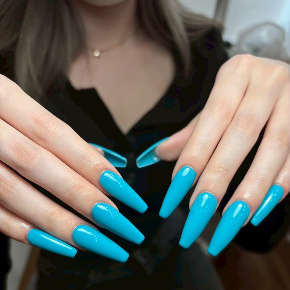 lunoa.nail.eye.salon