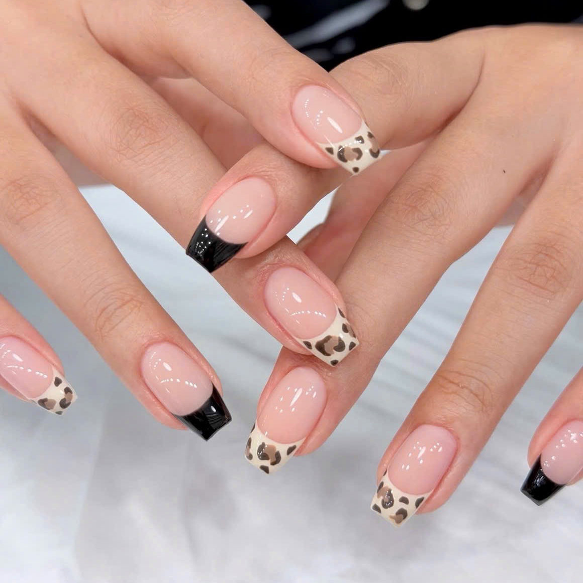 Lunas_Nails