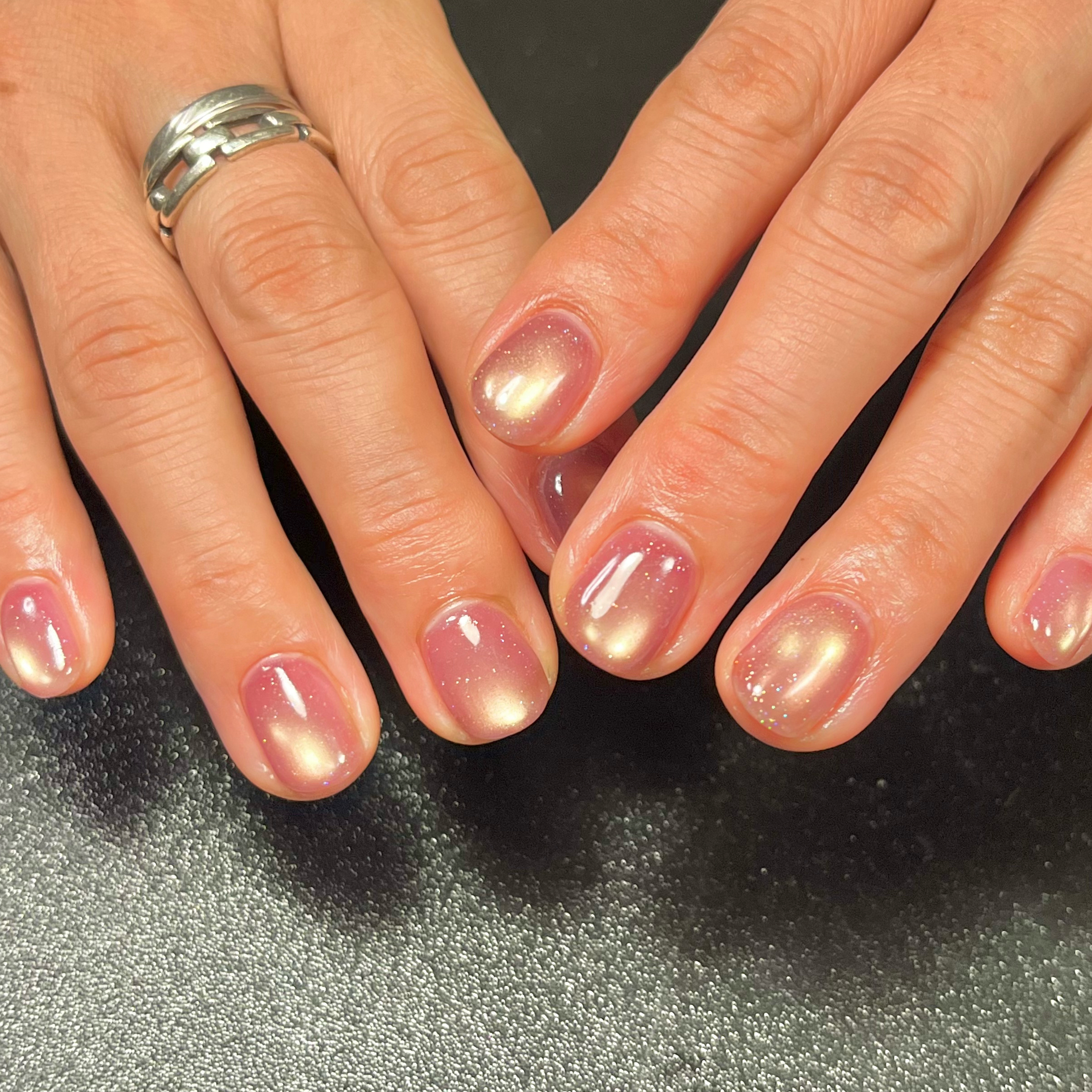 keri_nail