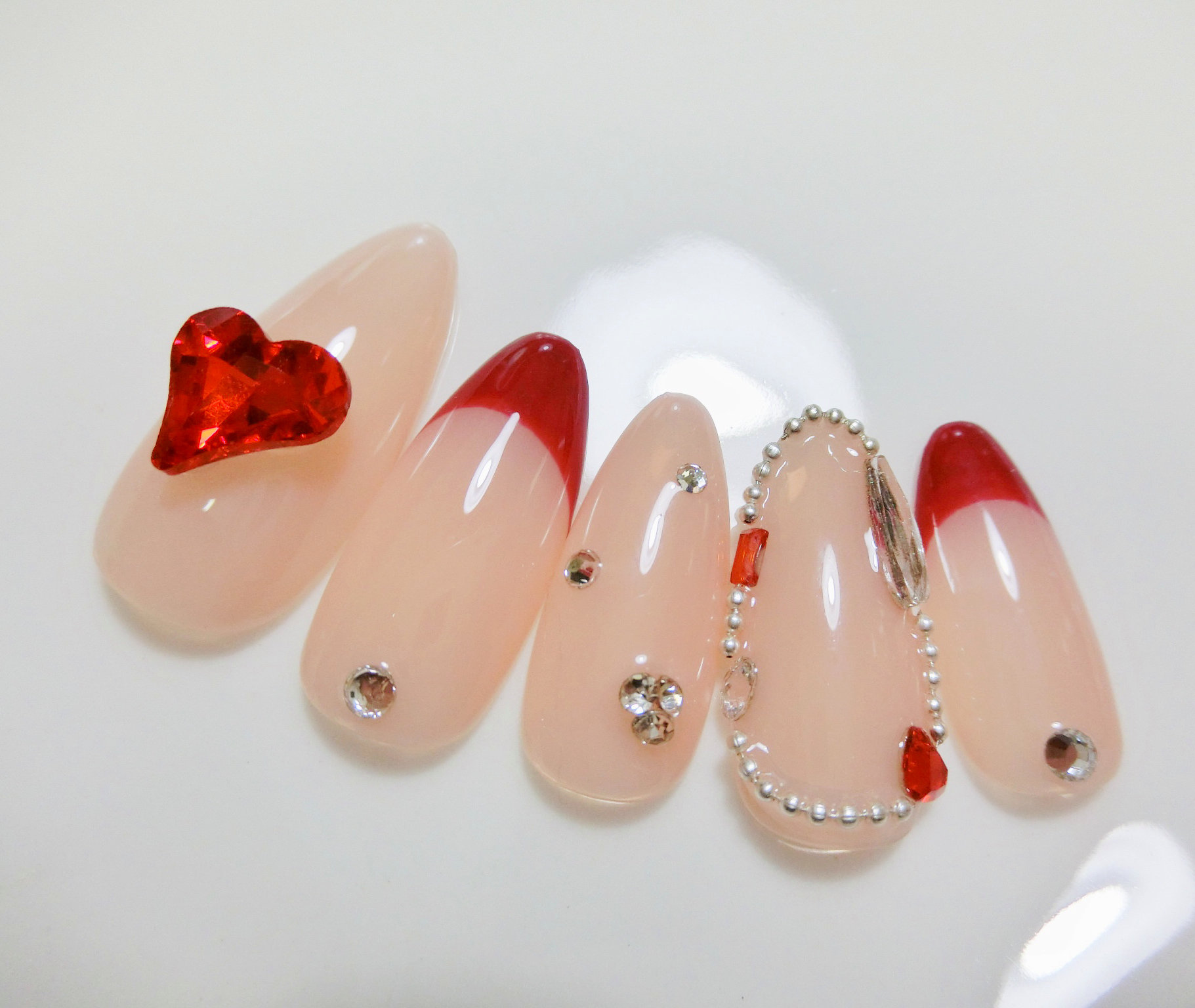 M.nail08
