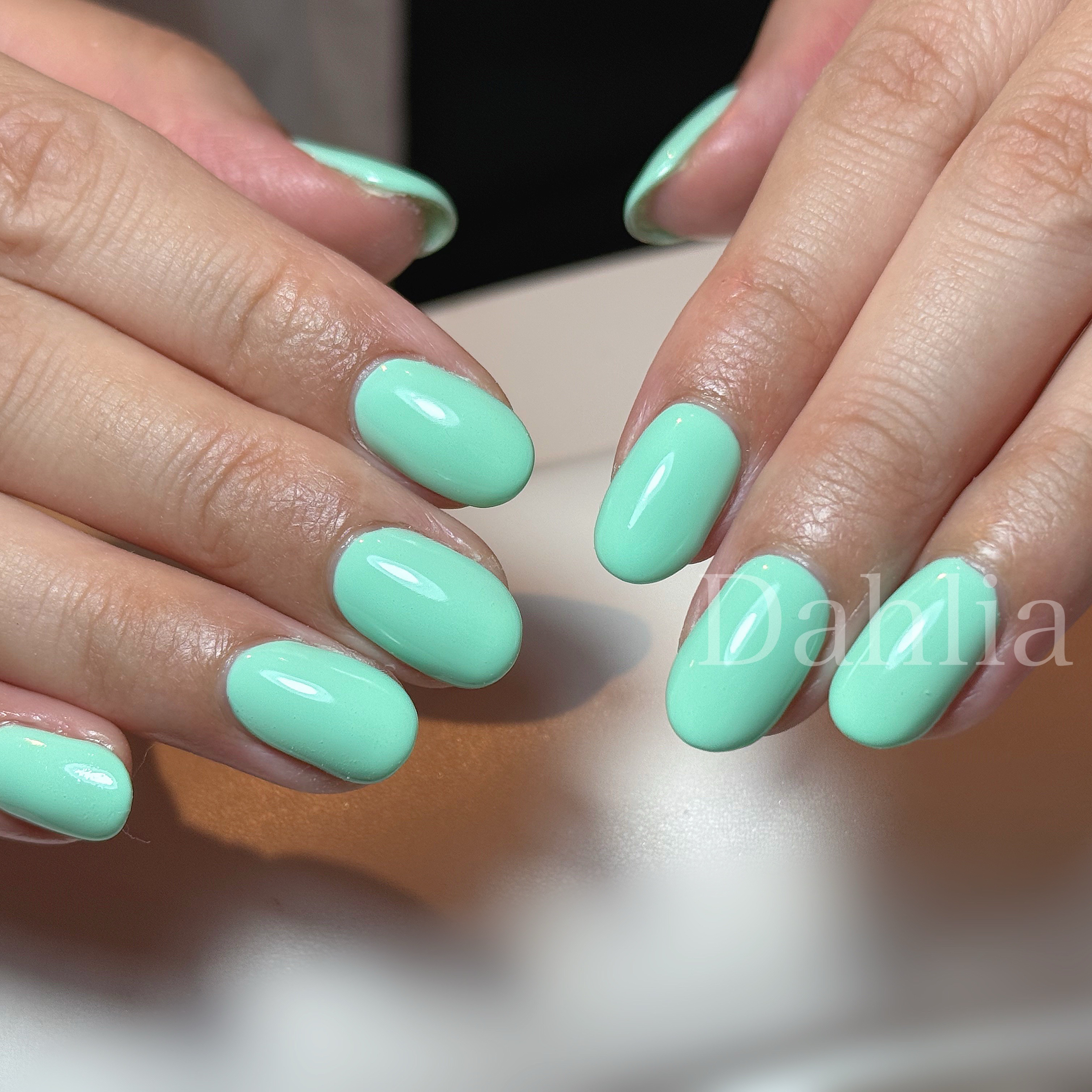Dahlia_nail.