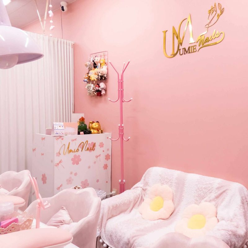 UMIE NAIL