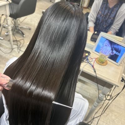 髪質改善縮毛矯正+トリートメント+カット🪽✨