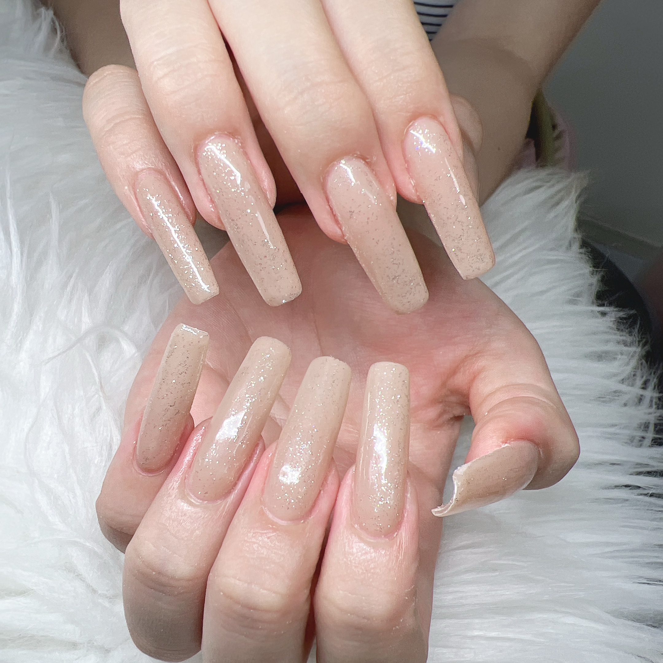 Lee_Nails