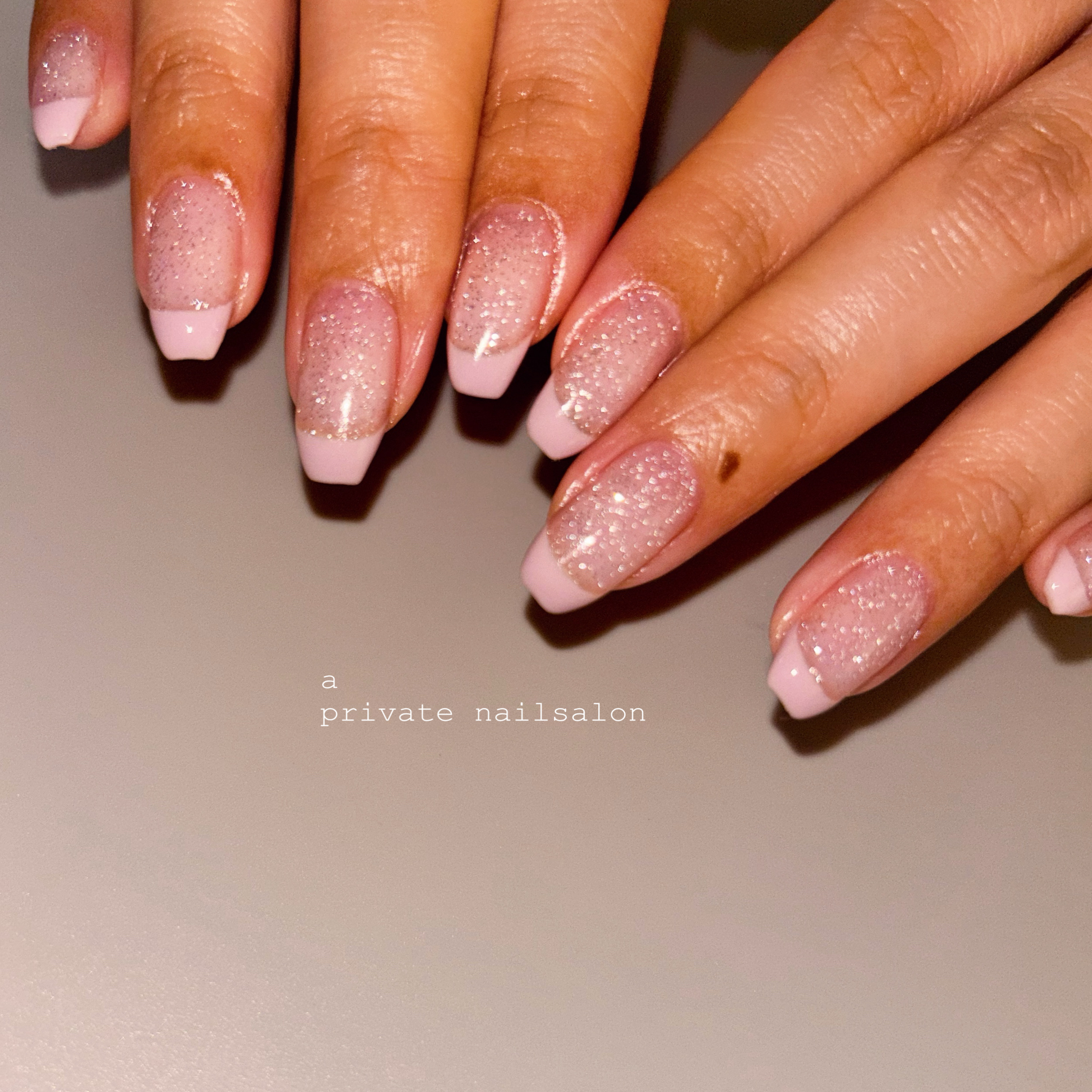 a_private_nailsalon
